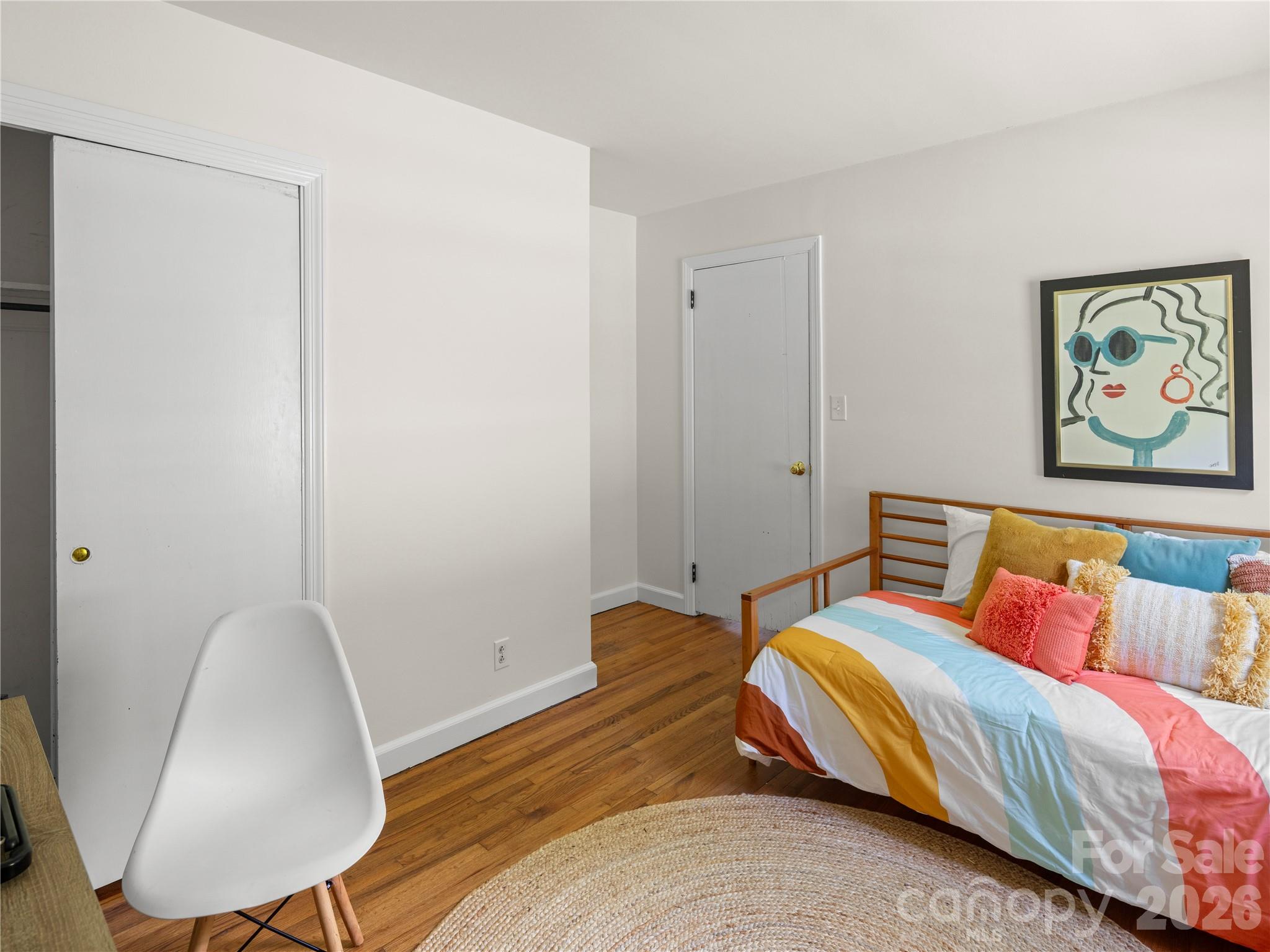 18 Pinewood Place — Asheville