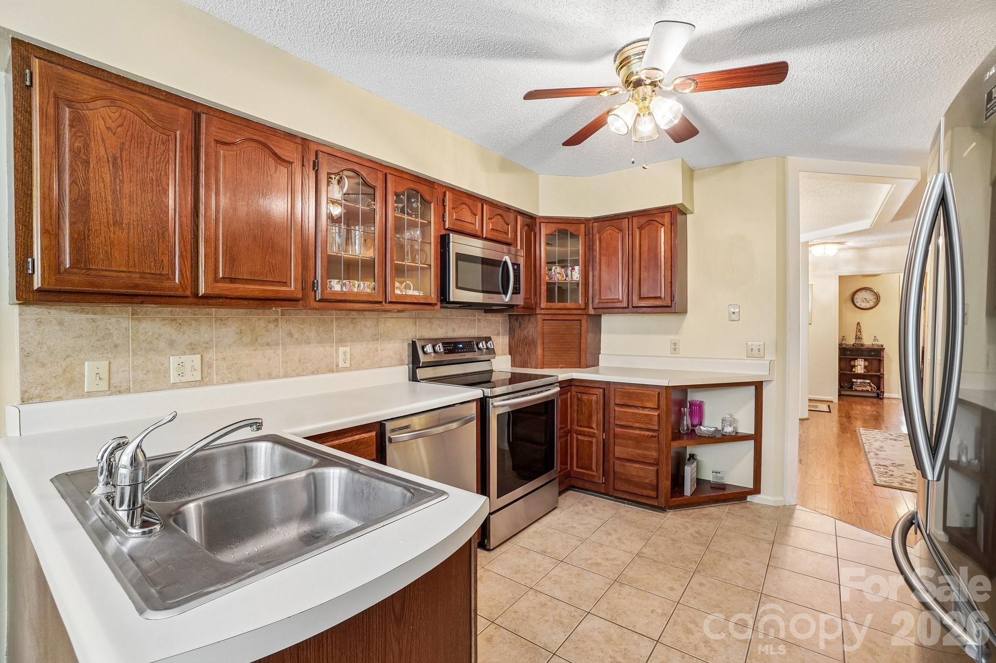 7 St. Andrews Drive — Etowah