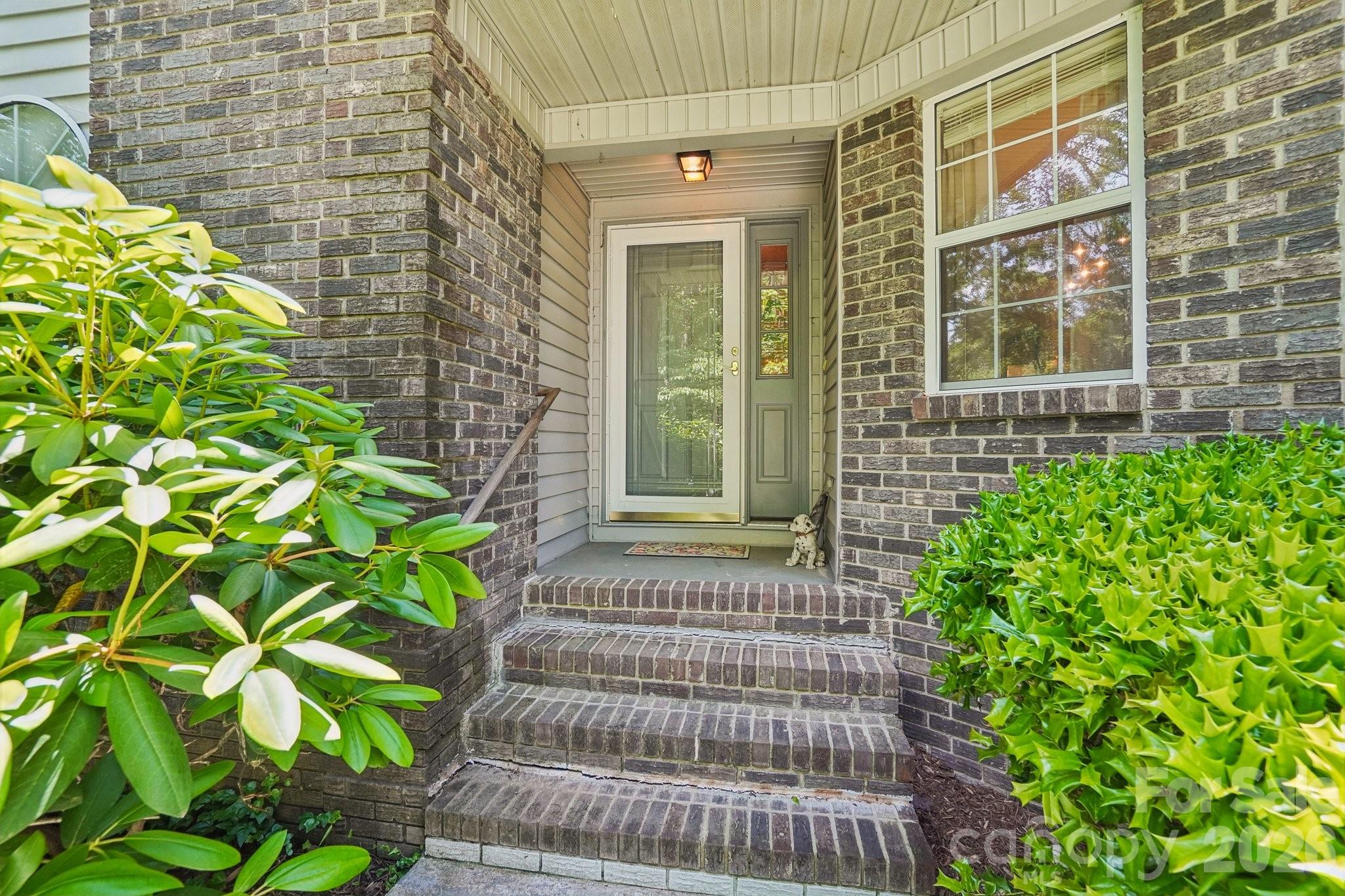7 St. Andrews Drive — Etowah