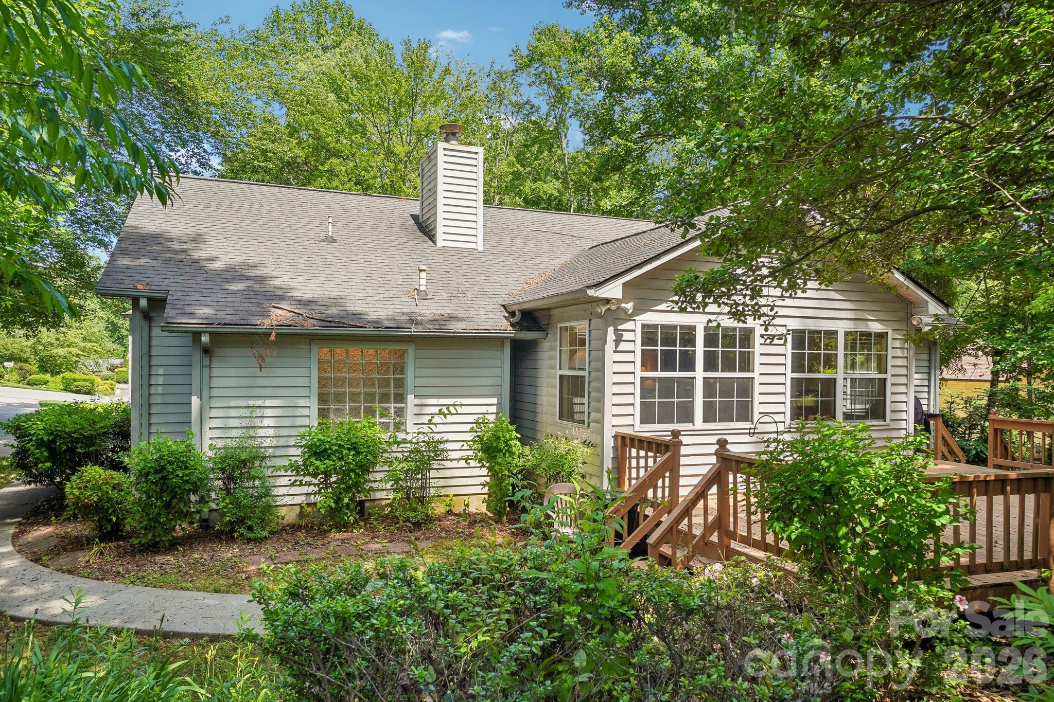 7 St. Andrews Drive — Etowah