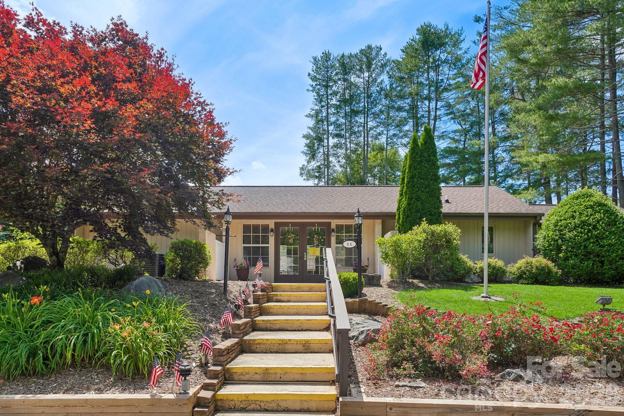7 St. Andrews Drive — Etowah