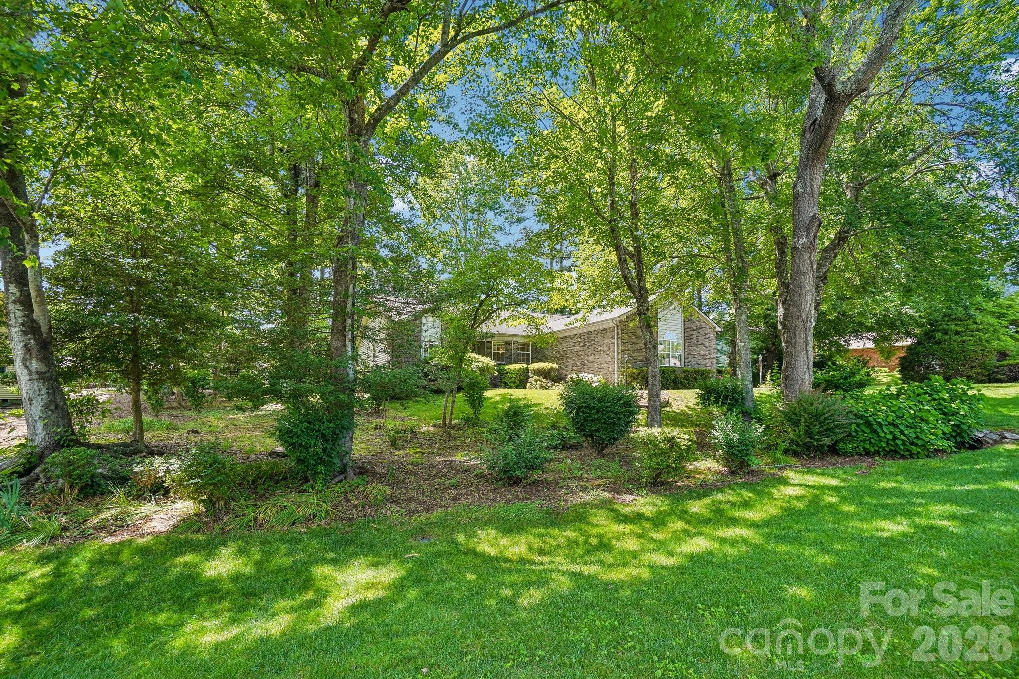 7 St. Andrews Drive — Etowah