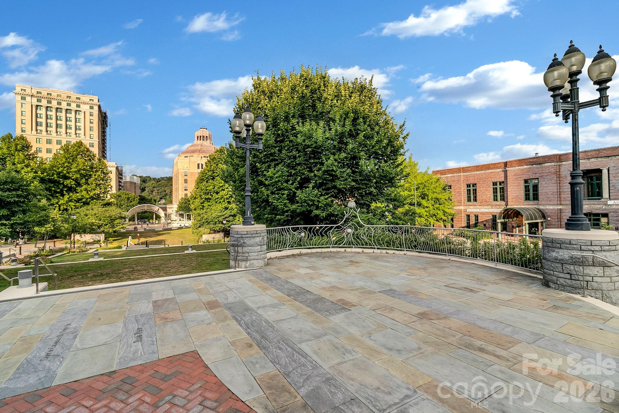 122 College Street #202 — Asheville