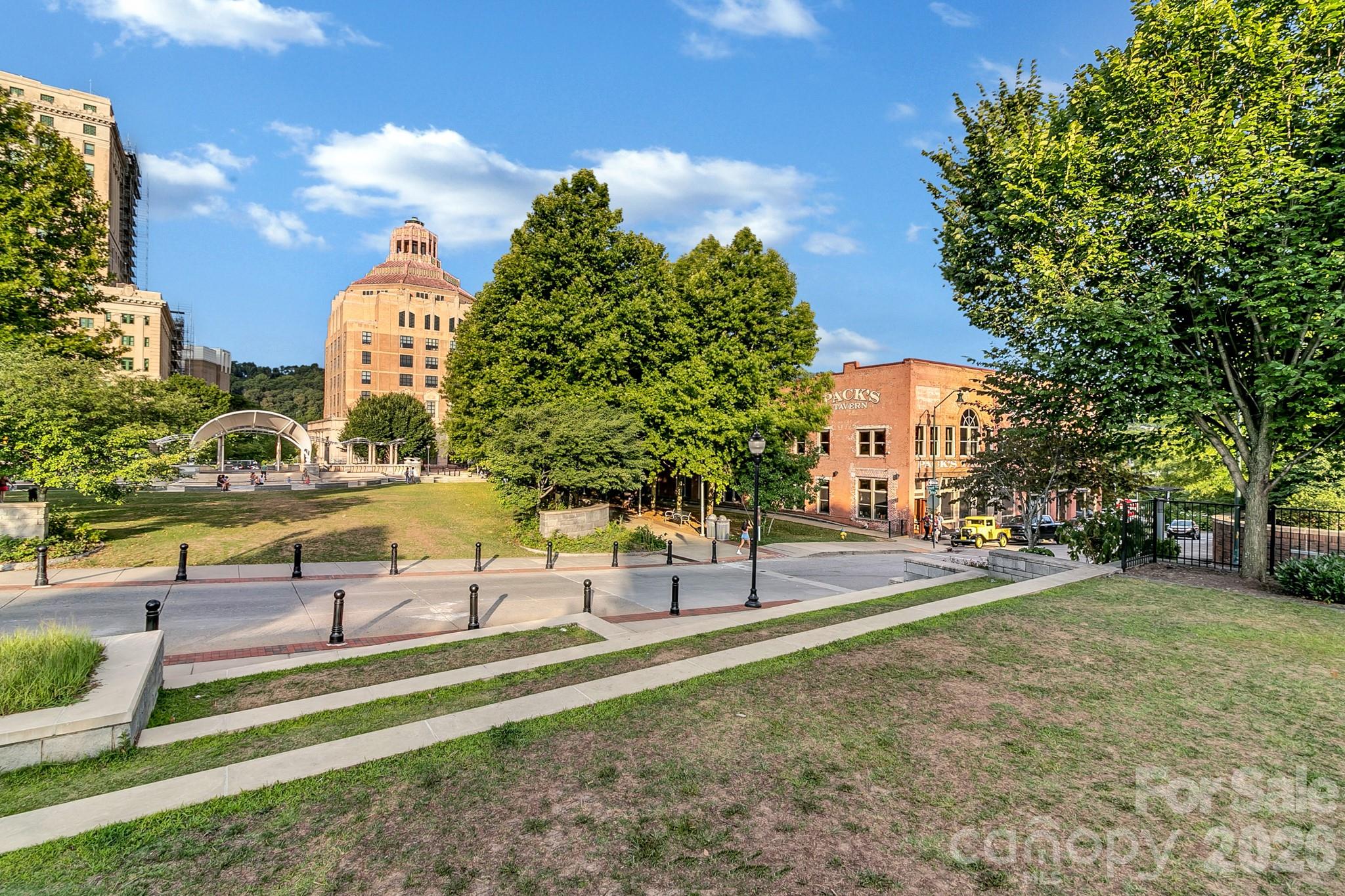 122 College Street #202 — Asheville
