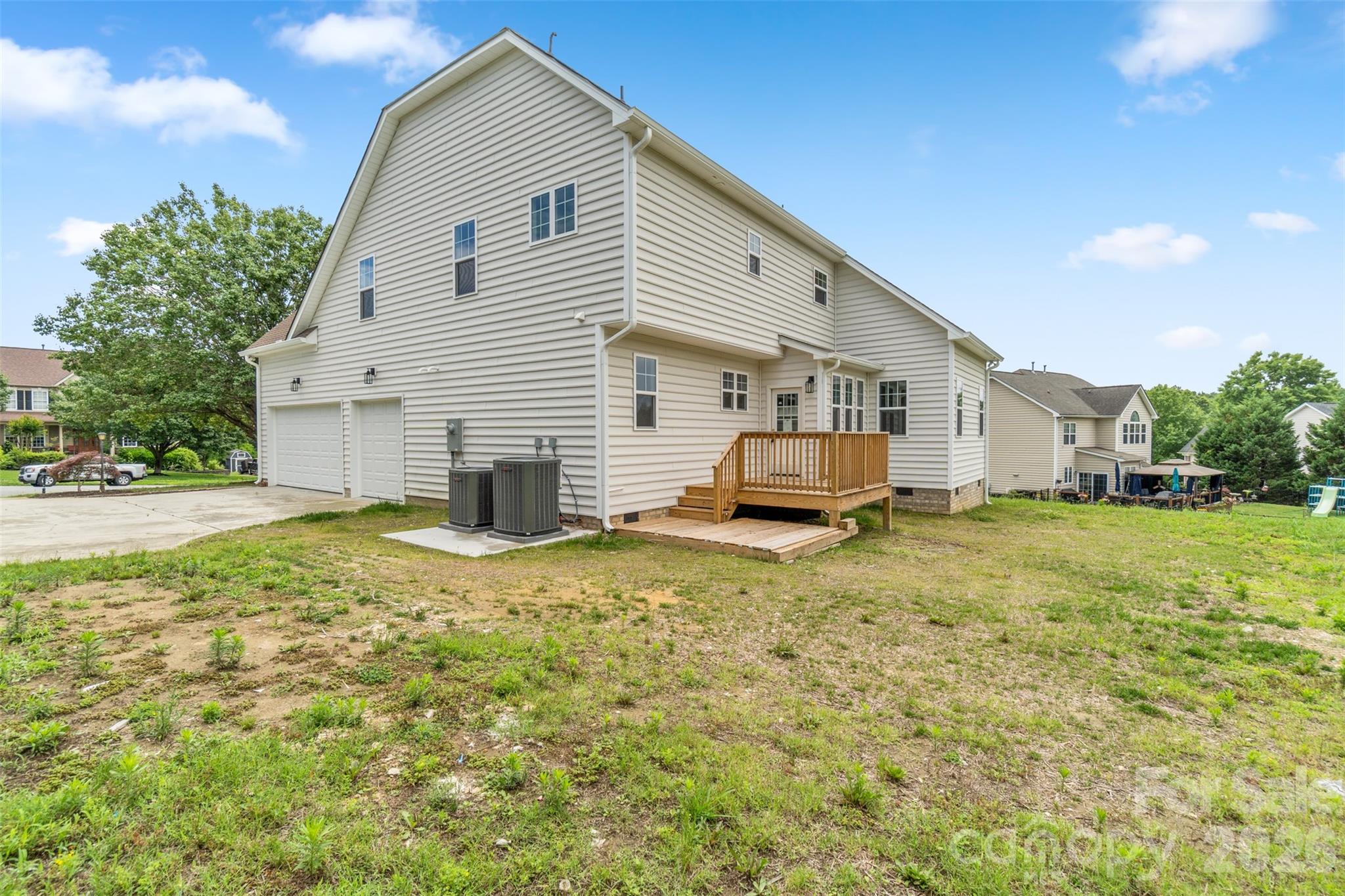 1047 Hearth Lane SW — Concord