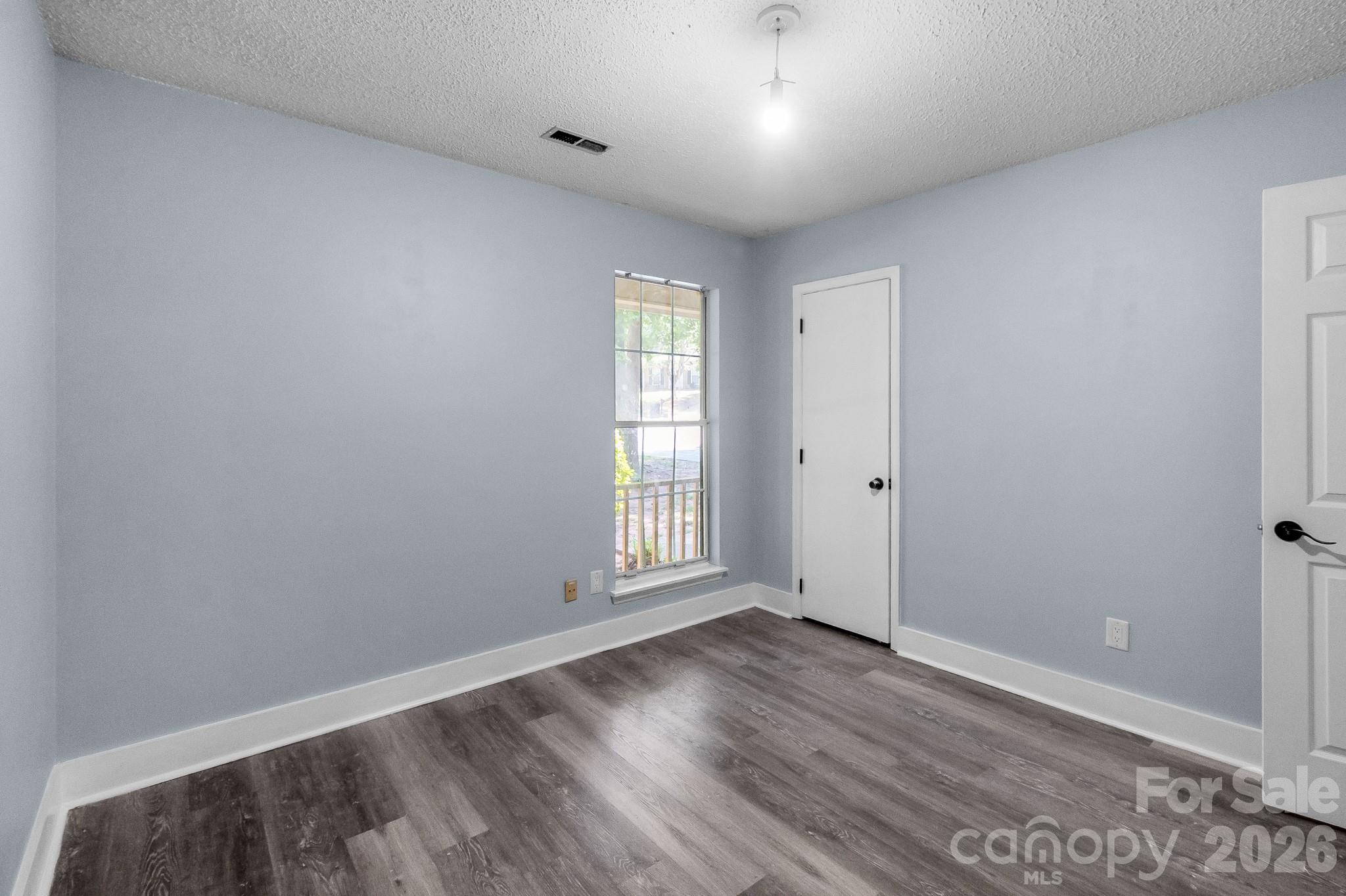 13615 Wildiris Court — Pineville