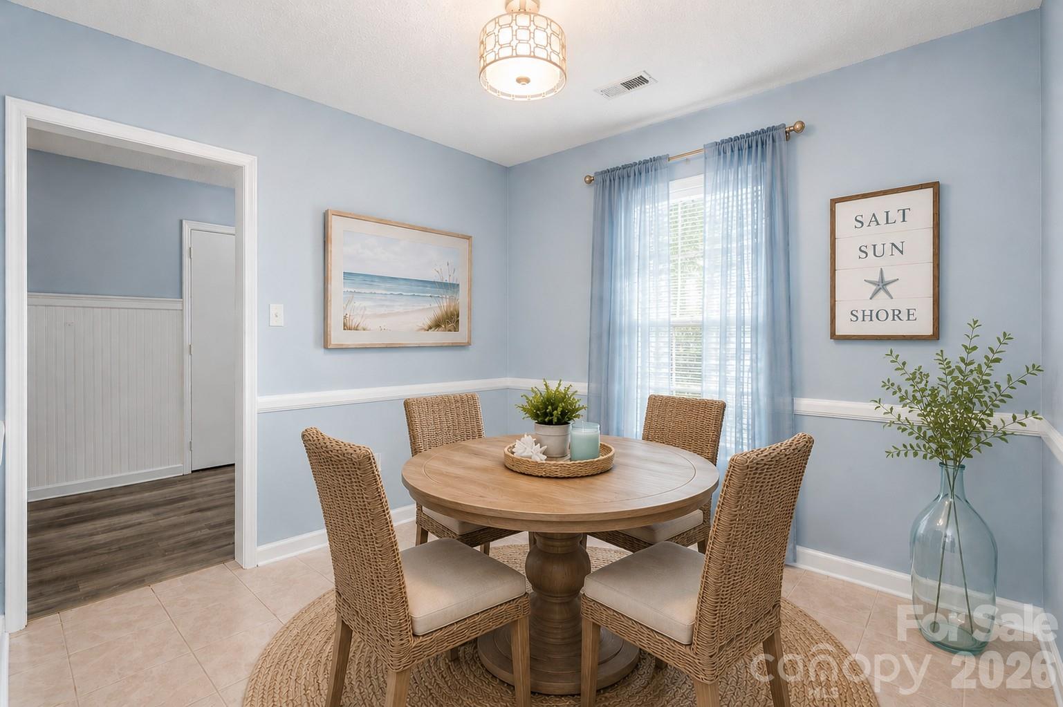 13615 Wildiris Court — Pineville