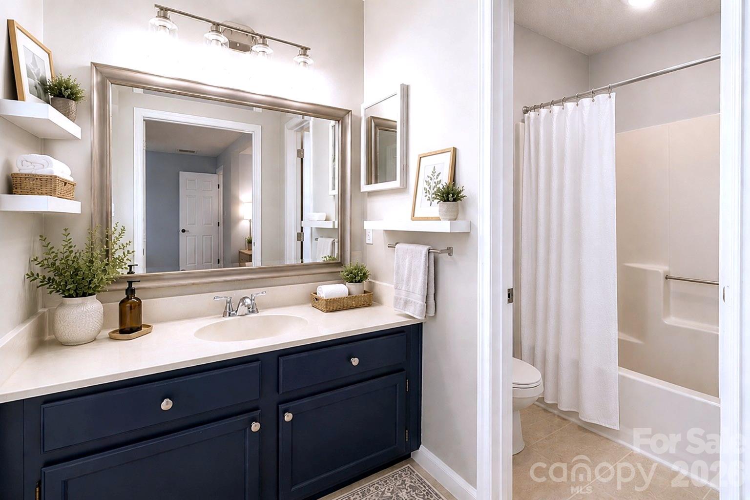 13615 Wildiris Court — Pineville