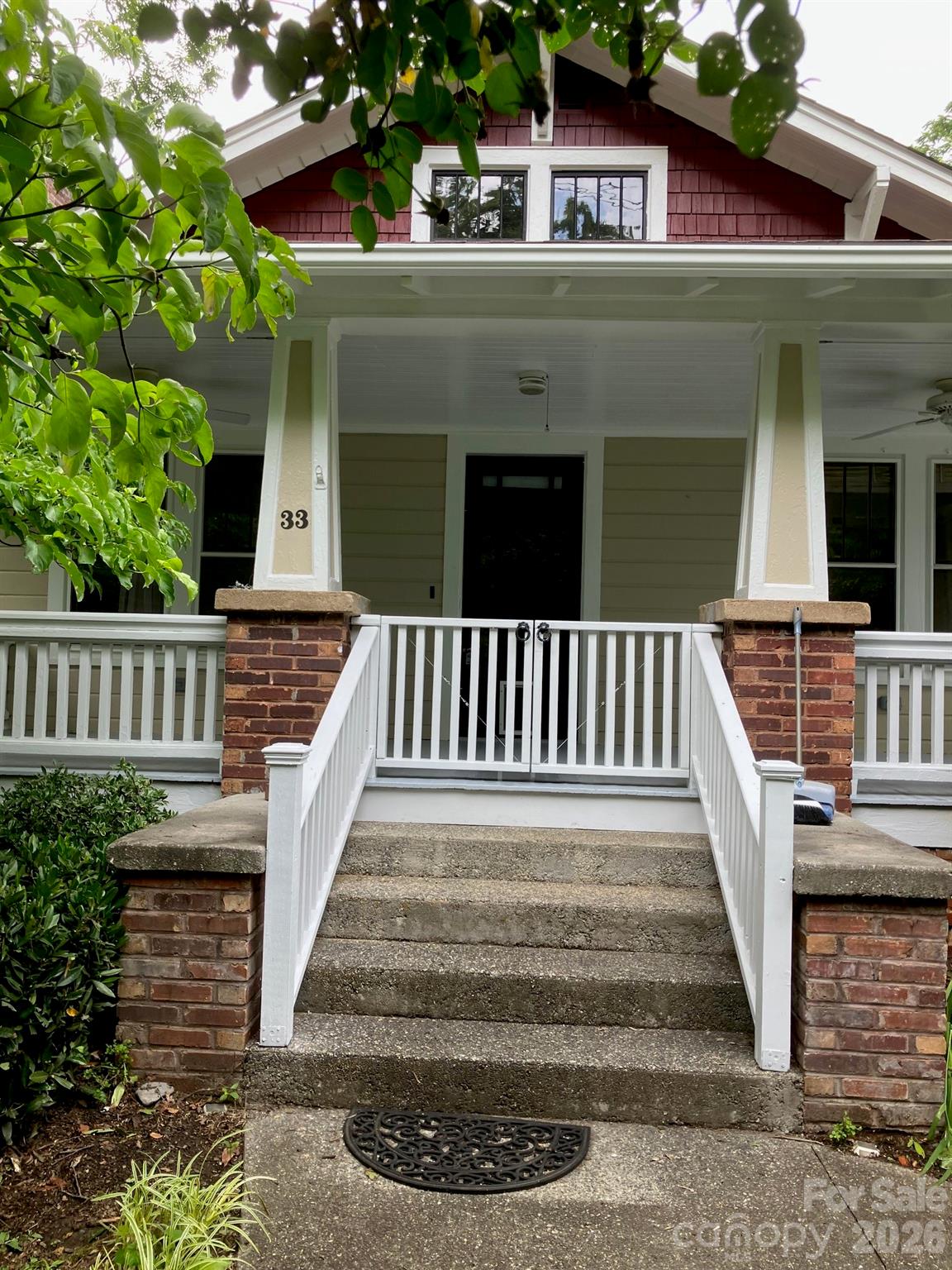 33 Church Street — Weaverville