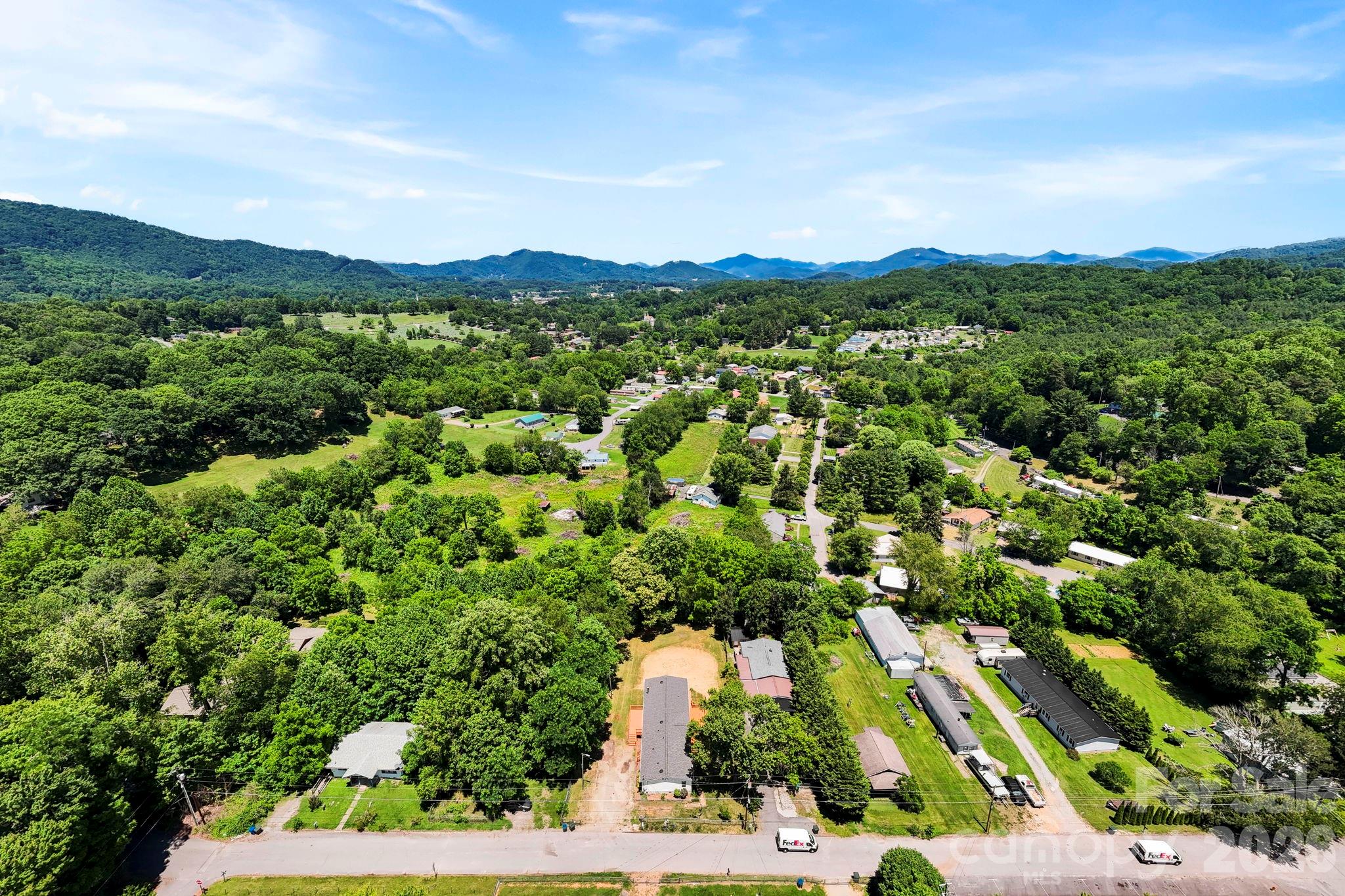 135 Prevost Street — Waynesville