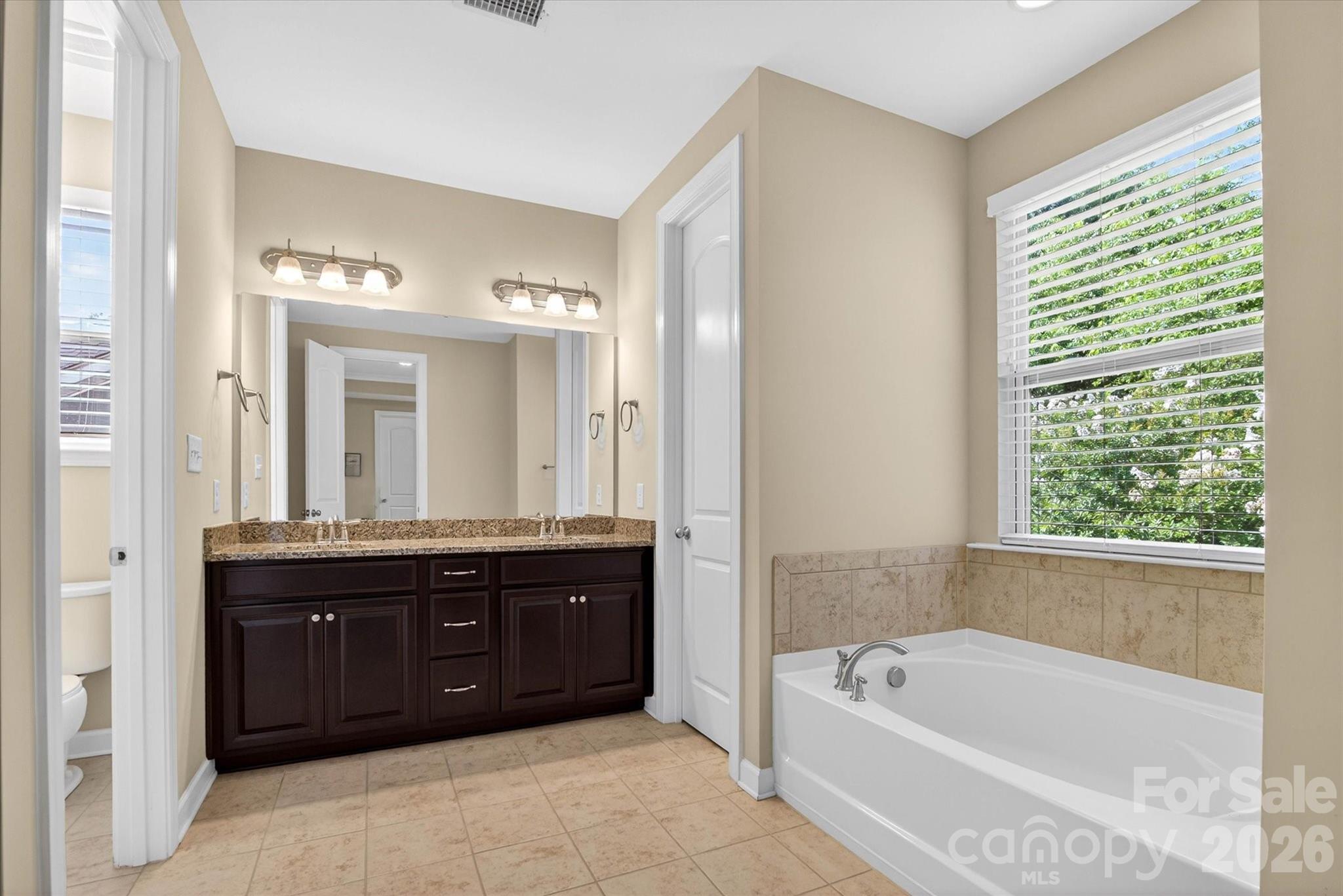 14832 Long Iron Drive — Huntersville