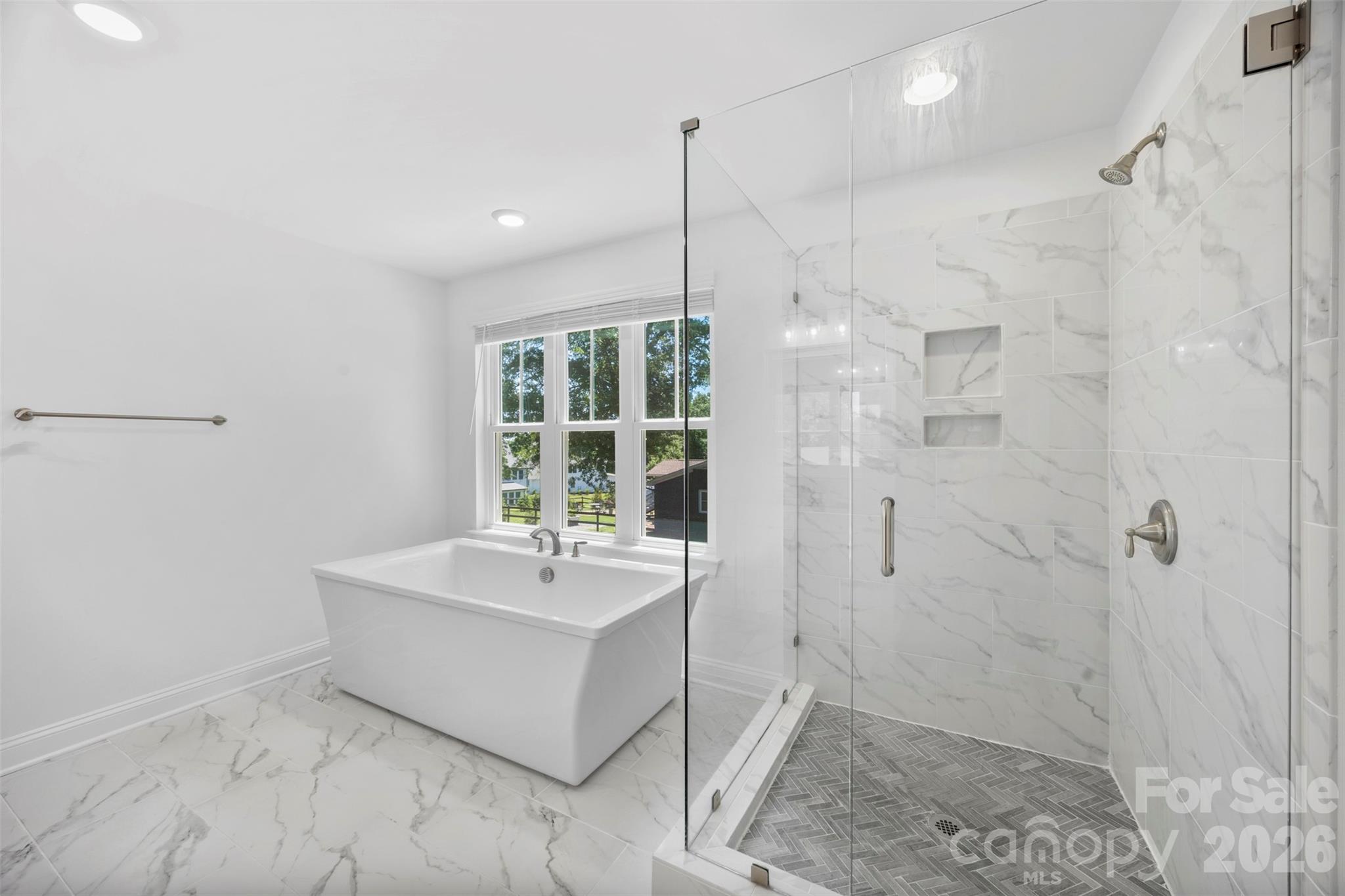 16709 Mckee Road — Charlotte