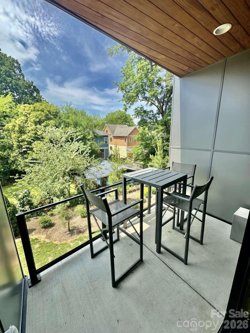 1005 Zinc Lane — Charlotte