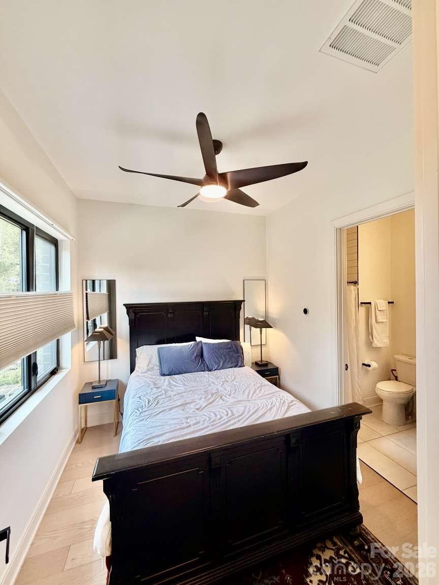 1005 Zinc Lane — Charlotte
