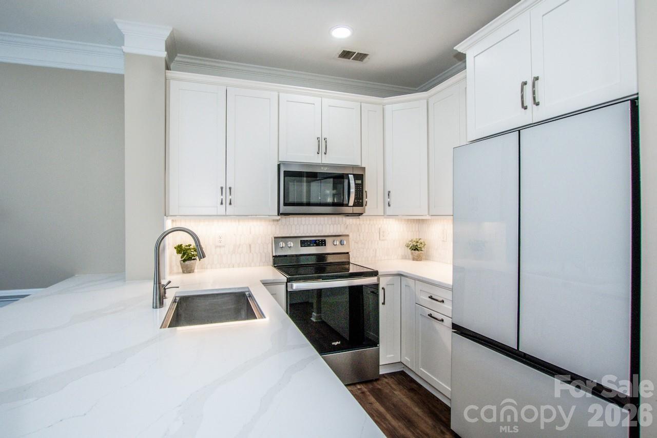163 Singleton Road — Mooresville
