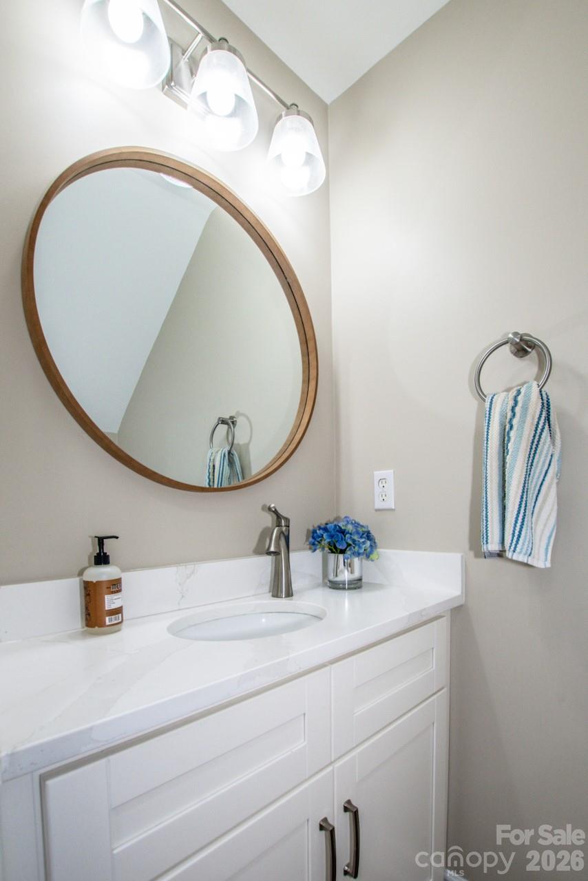 163 Singleton Road — Mooresville