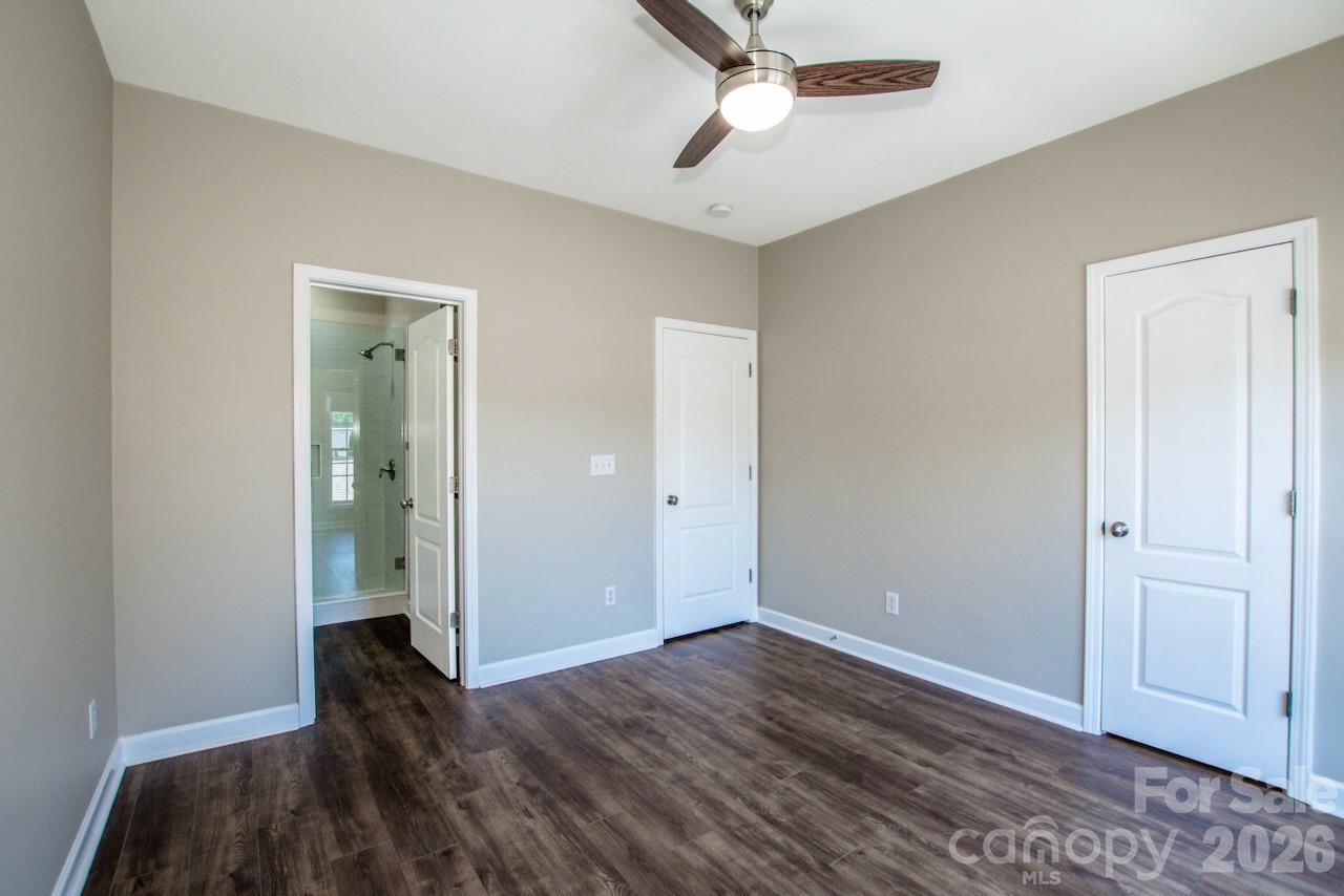 163 Singleton Road — Mooresville