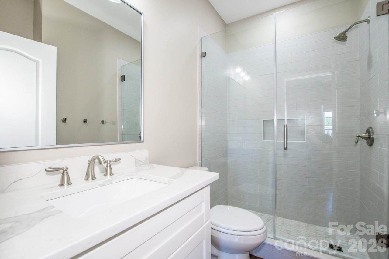 163 Singleton Road — Mooresville