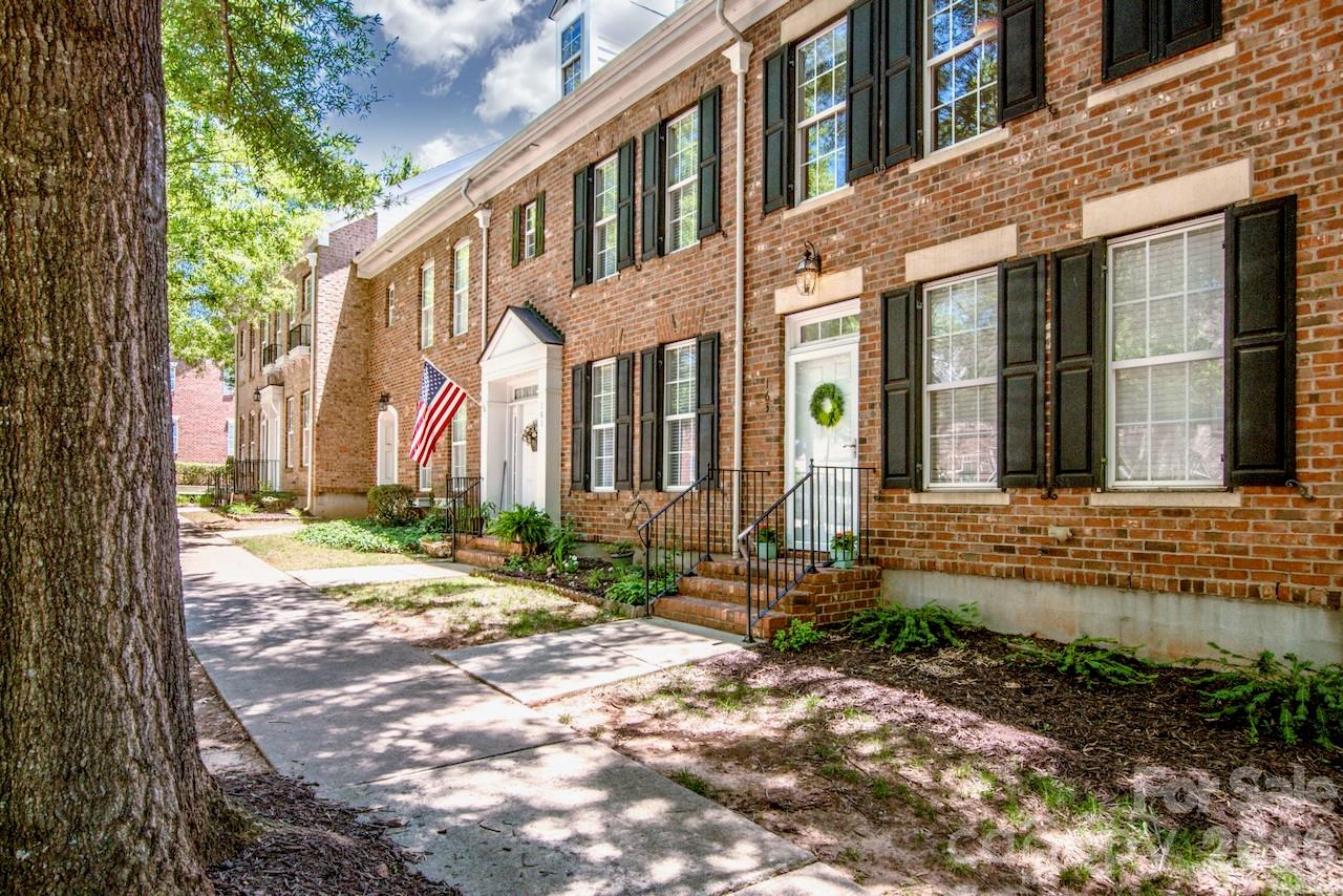 163 Singleton Road — Mooresville