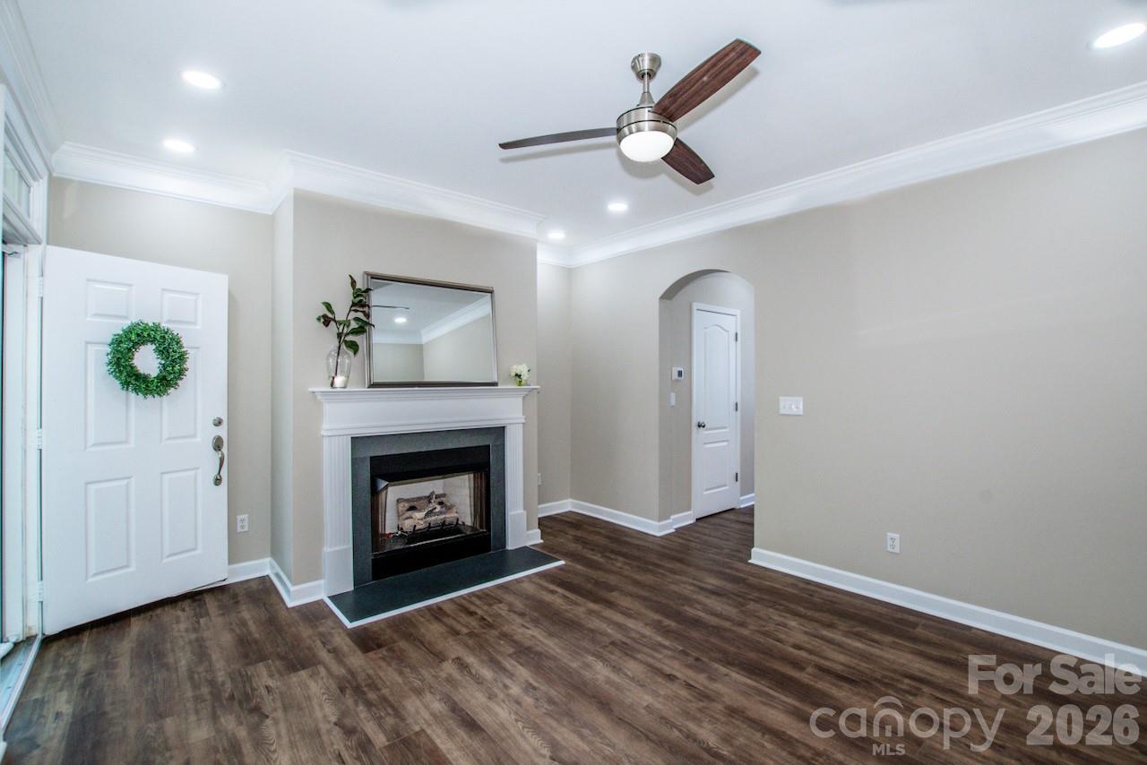 163 Singleton Road — Mooresville