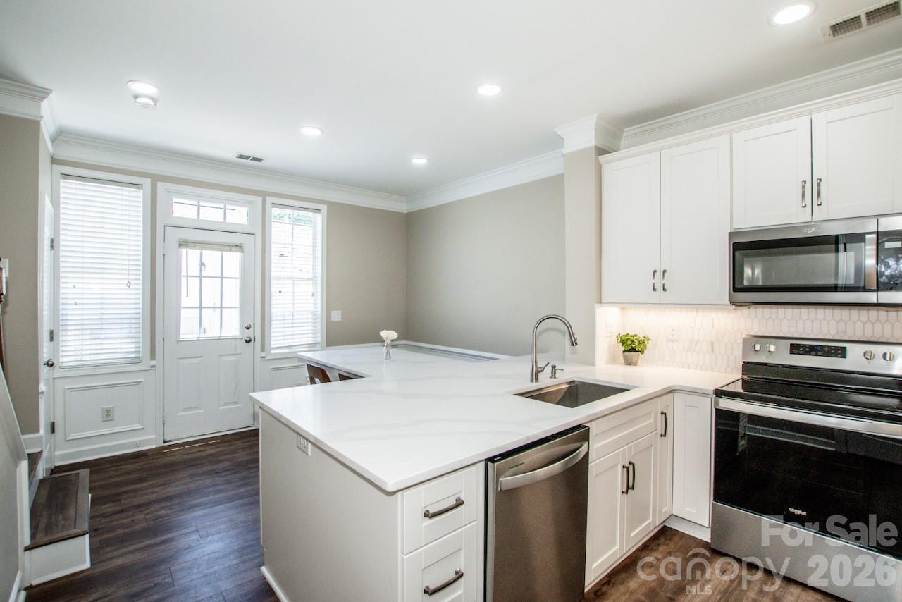 163 Singleton Road — Mooresville