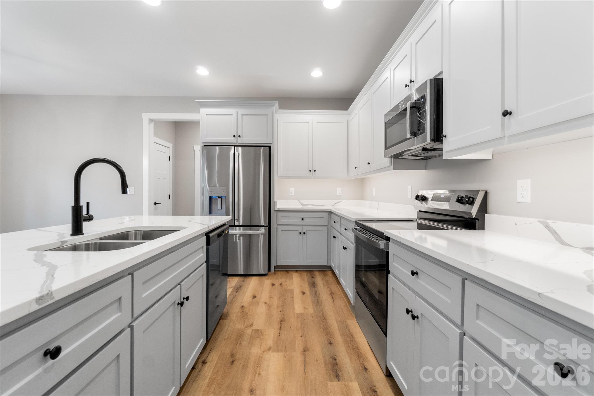 185 Shagbark Court — West End