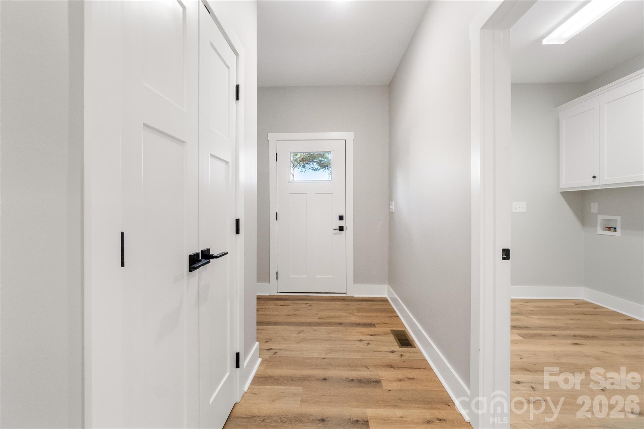 185 Shagbark Court — West End