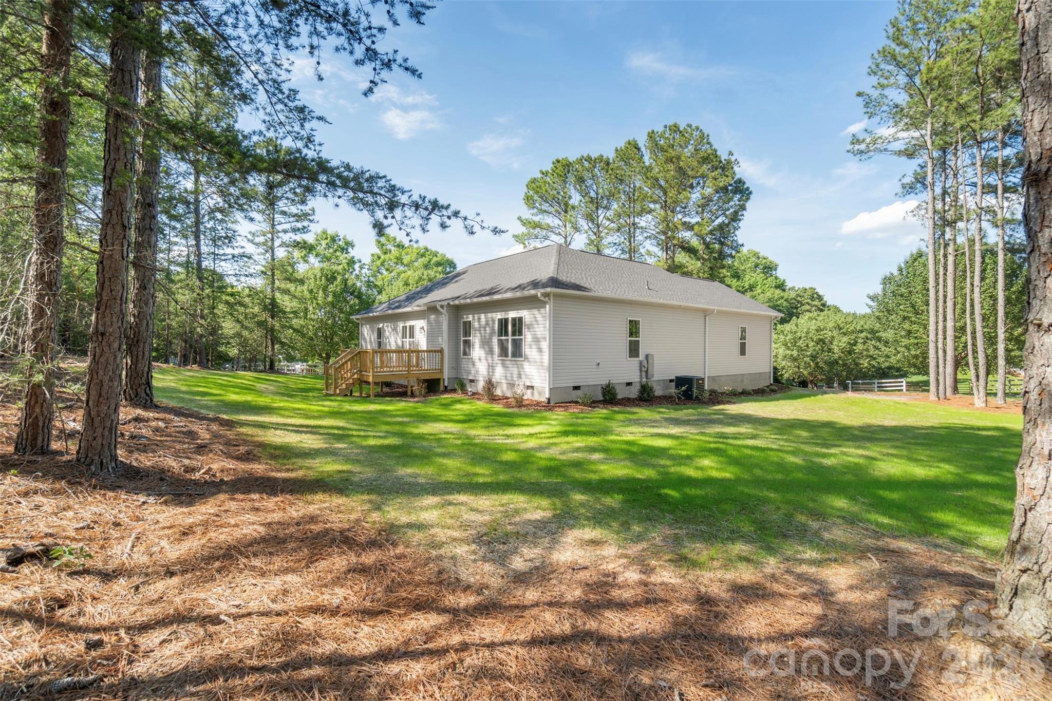 185 Shagbark Court — West End