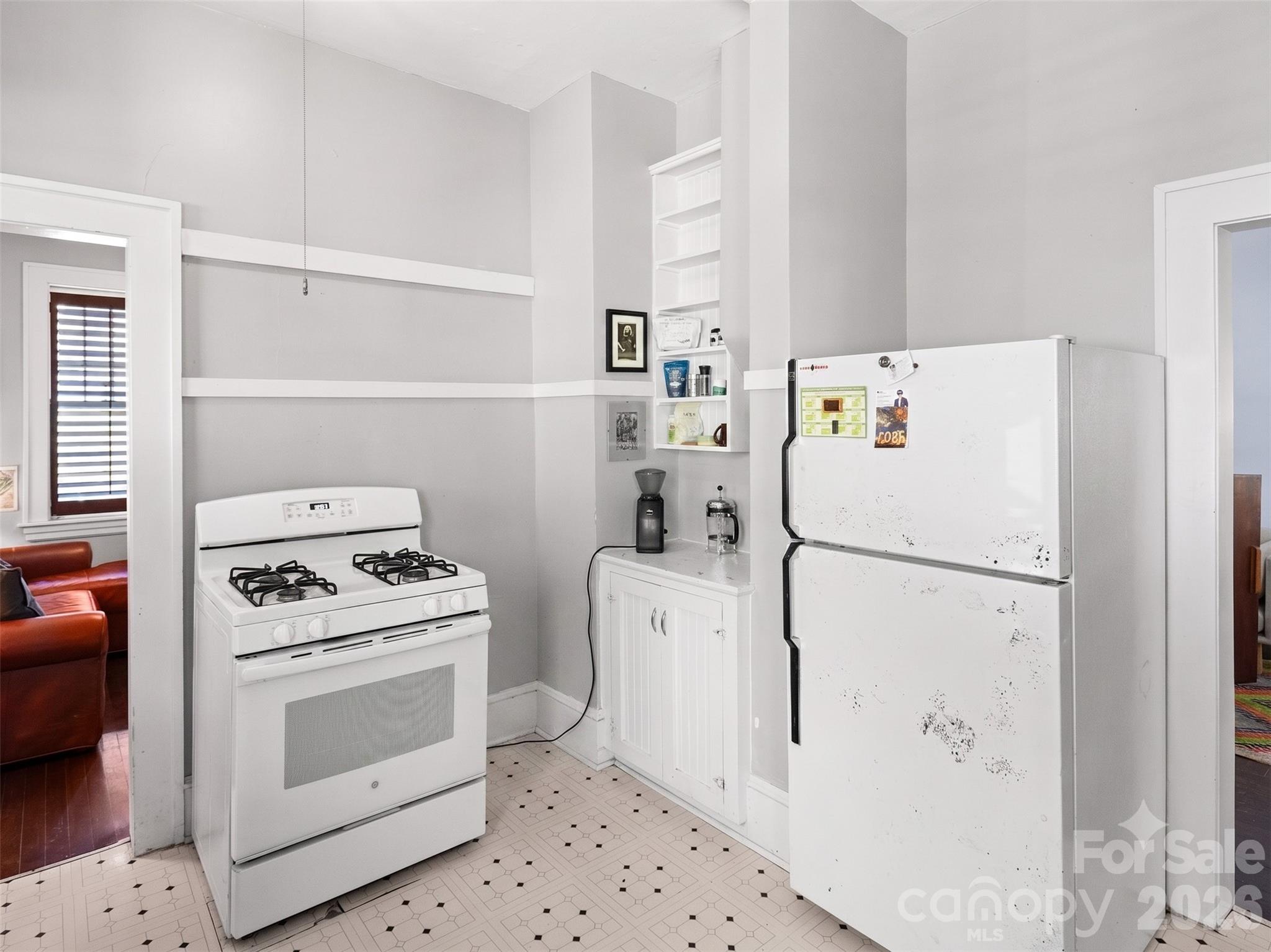 111 Annandale Avenue — Asheville