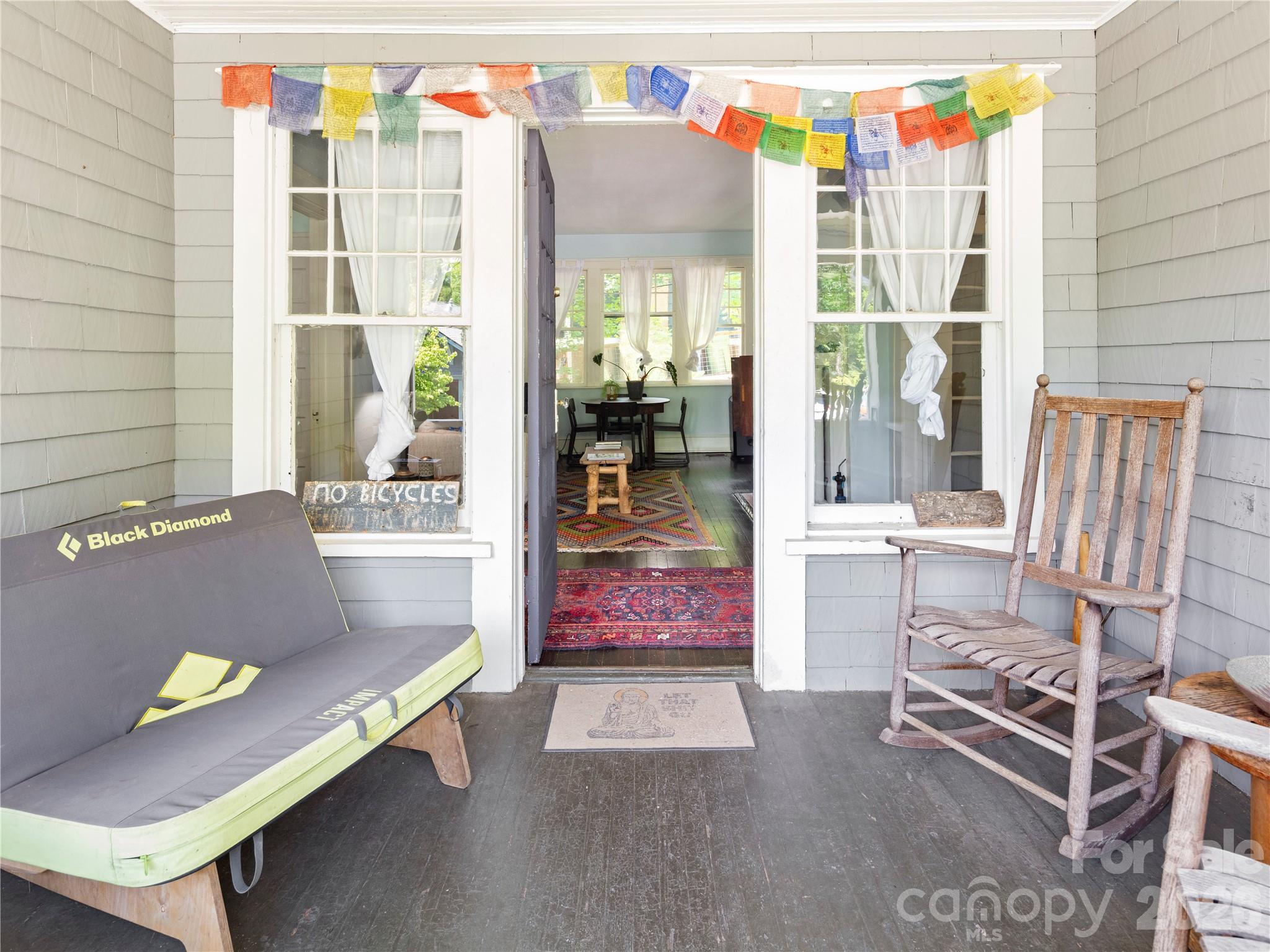 111 Annandale Avenue — Asheville
