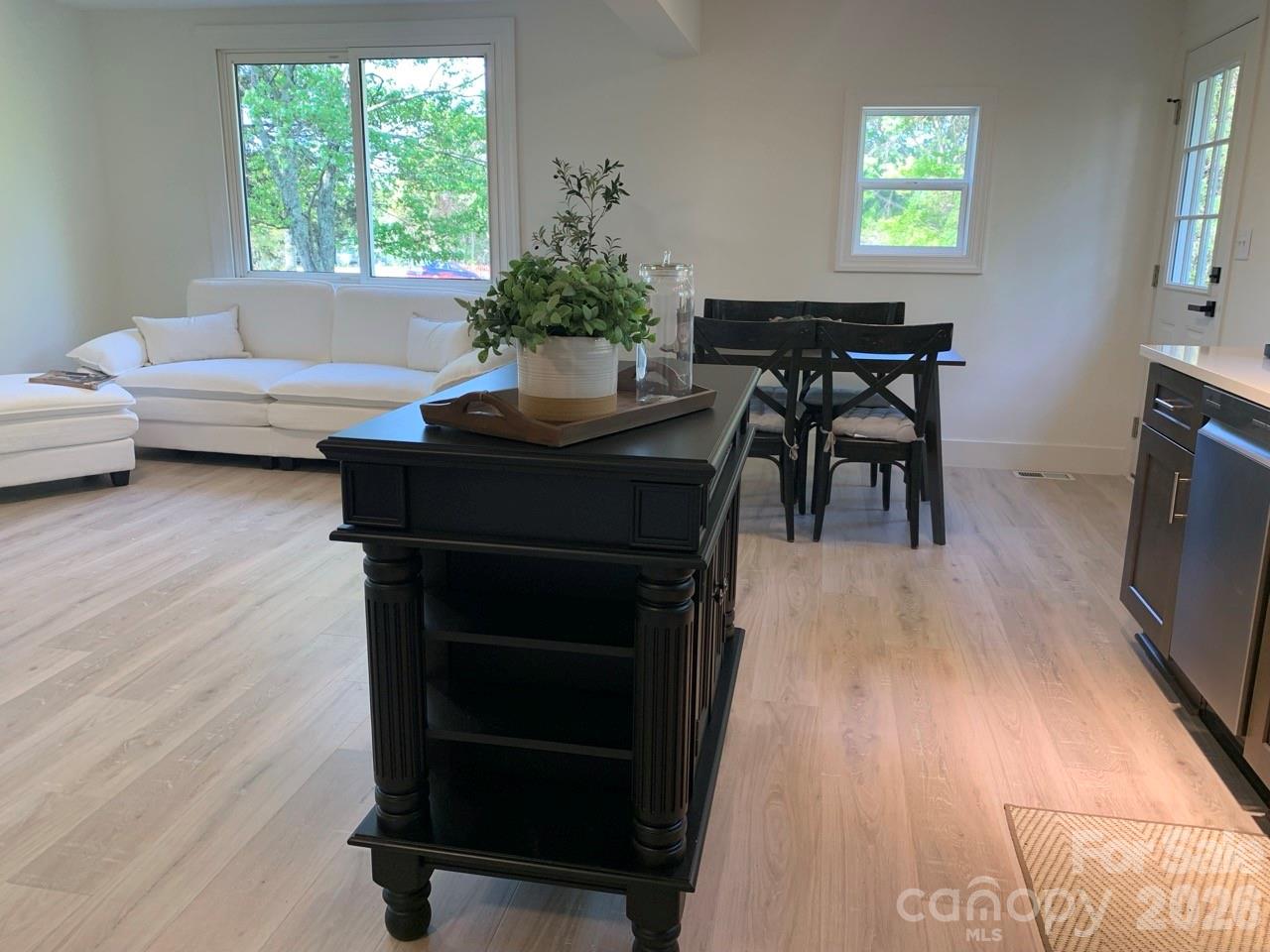 188 Bailey Road — Mooresville