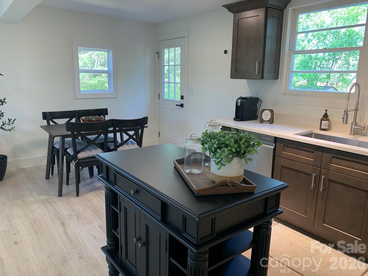 188 Bailey Road — Mooresville