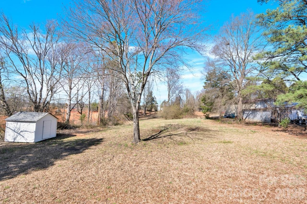 188 Bailey Road — Mooresville
