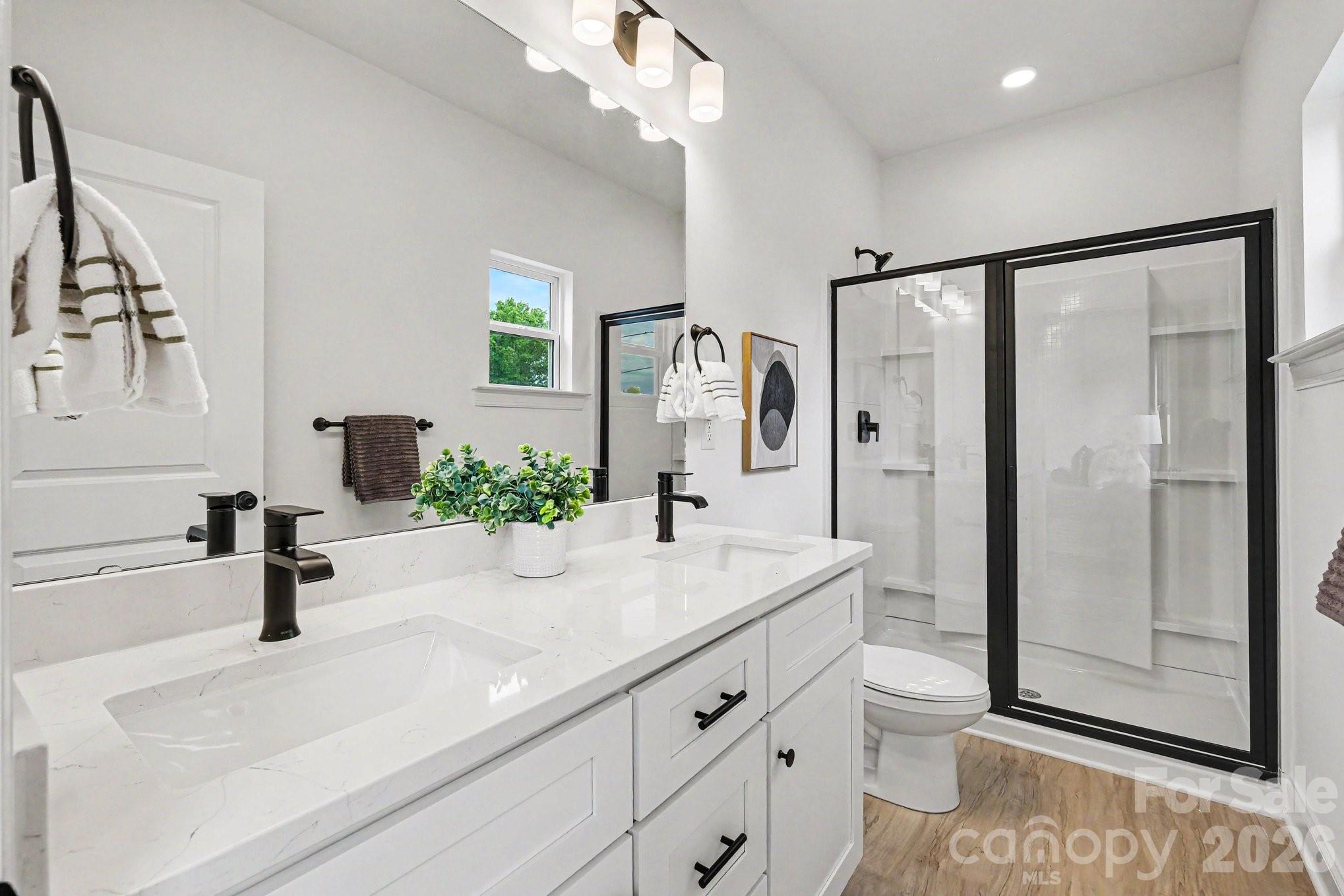 402 Pleasant Avenue — Kannapolis