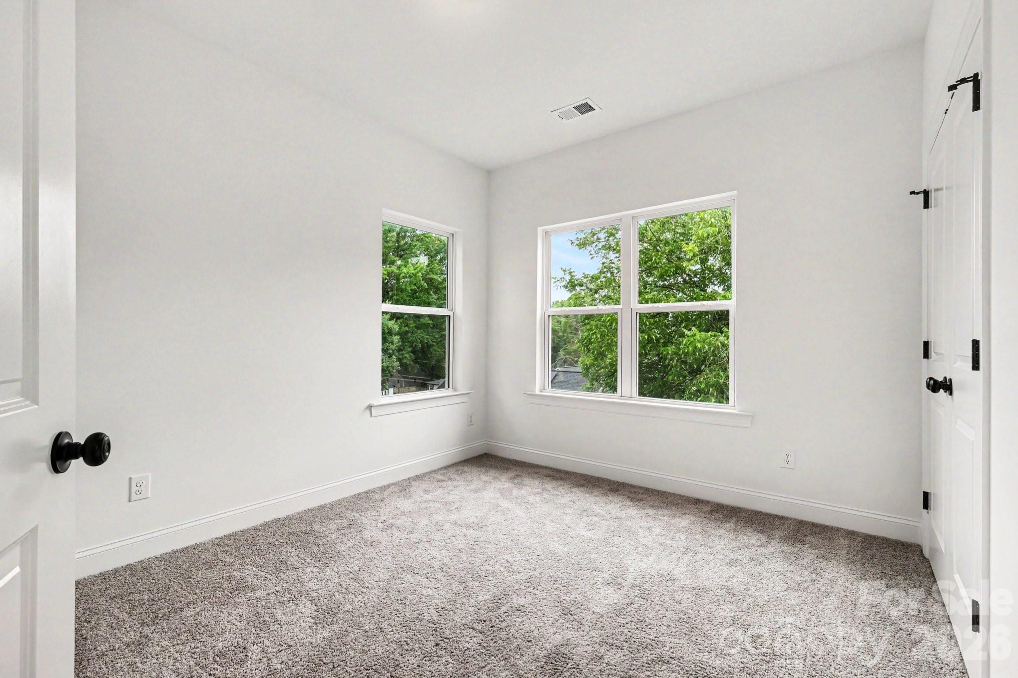 402 Pleasant Avenue — Kannapolis