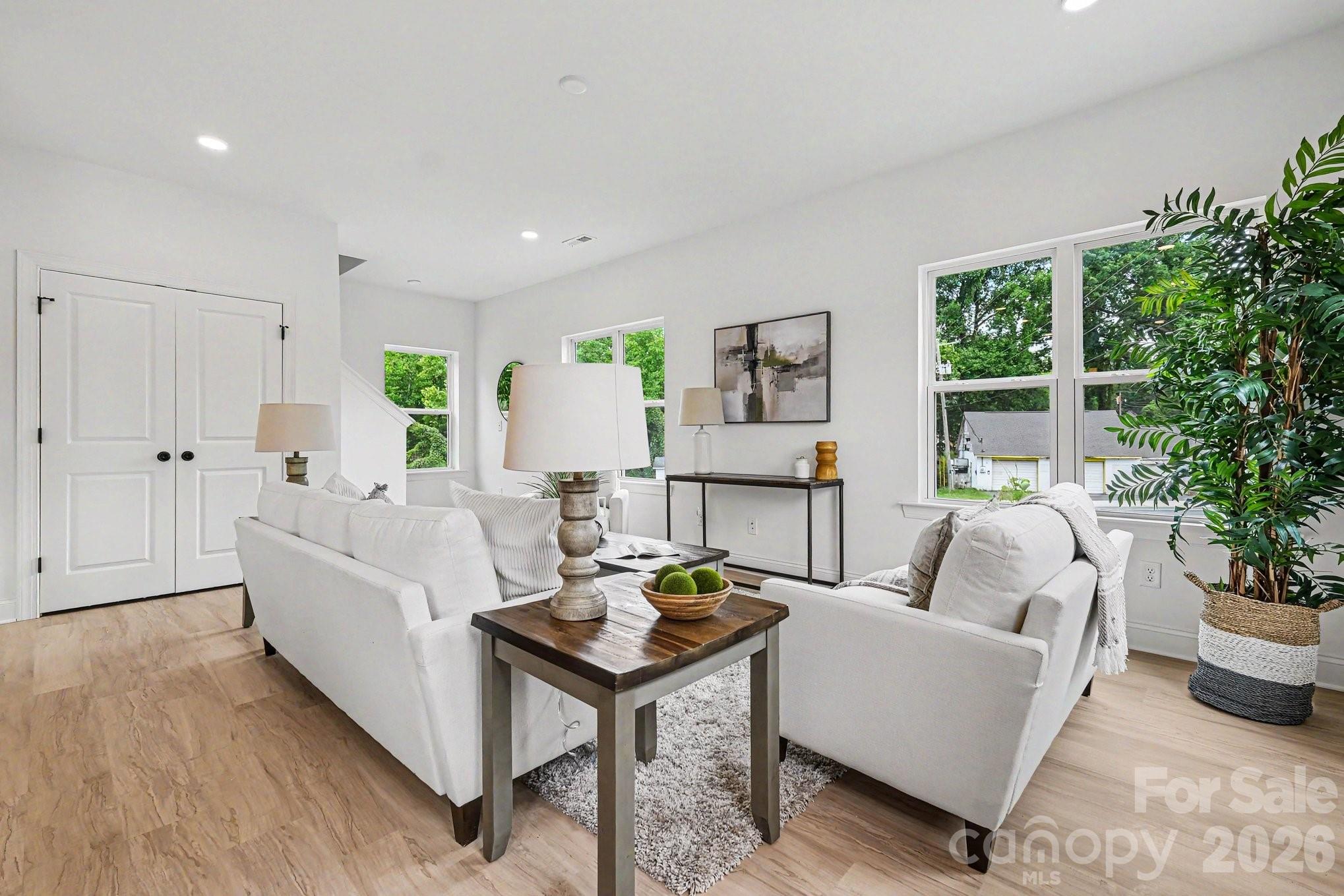 402 Pleasant Avenue — Kannapolis