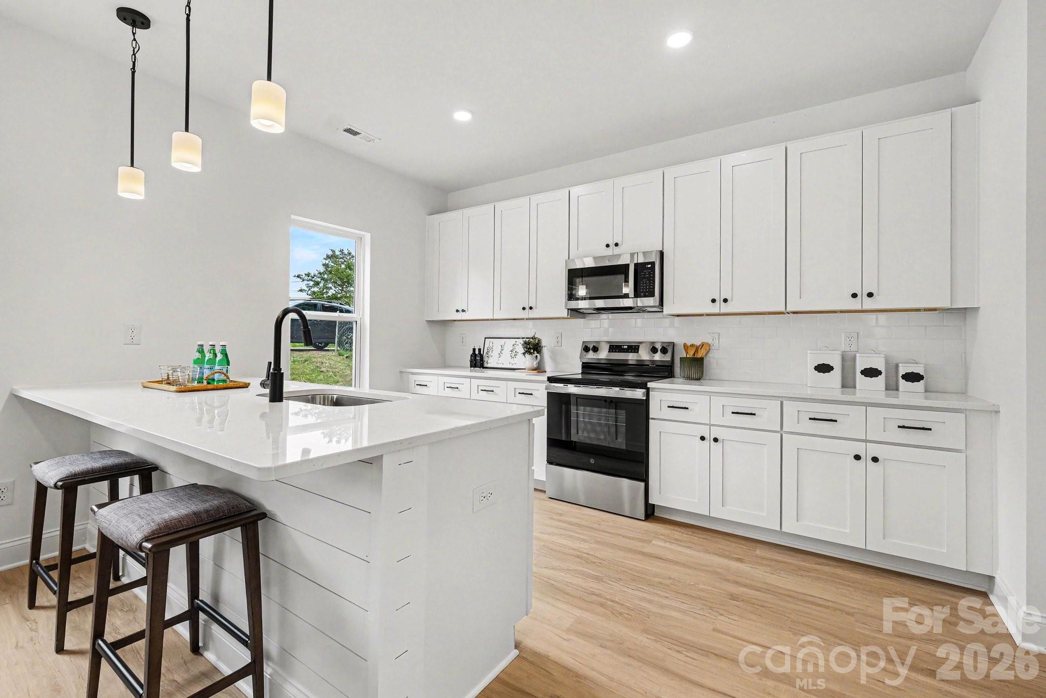 402 Pleasant Avenue — Kannapolis