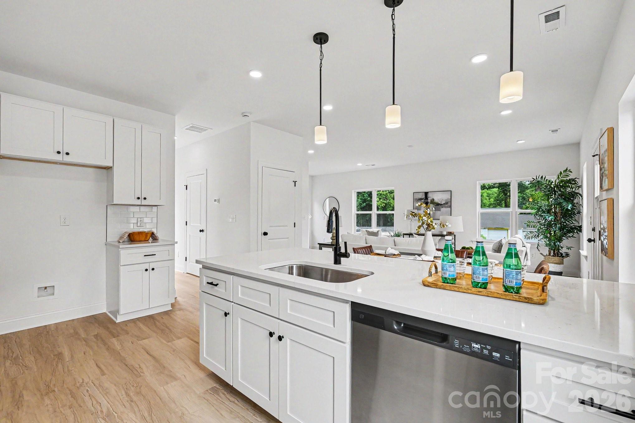 402 Pleasant Avenue — Kannapolis