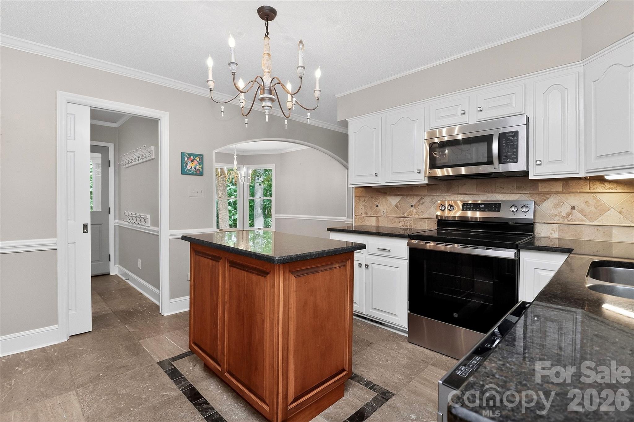 971 Stanley Lucia Road — Mount Holly