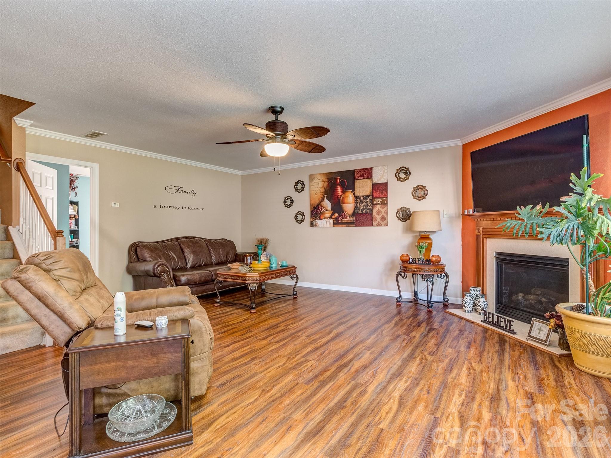7829 Ponderosa Pine Lane — Charlotte