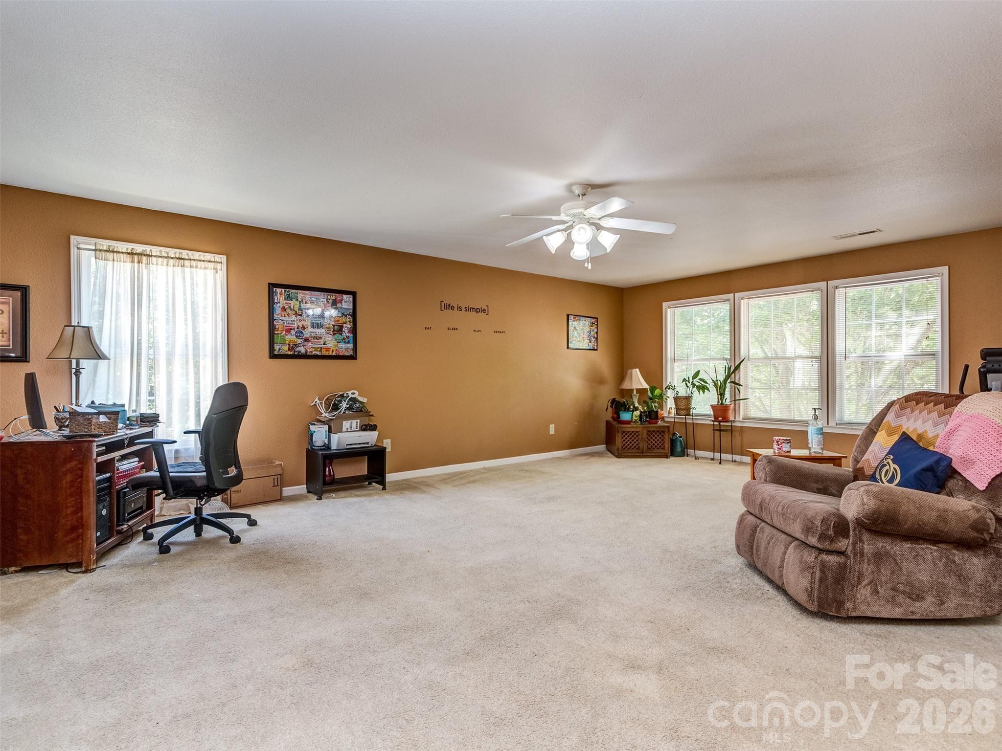 7829 Ponderosa Pine Lane — Charlotte