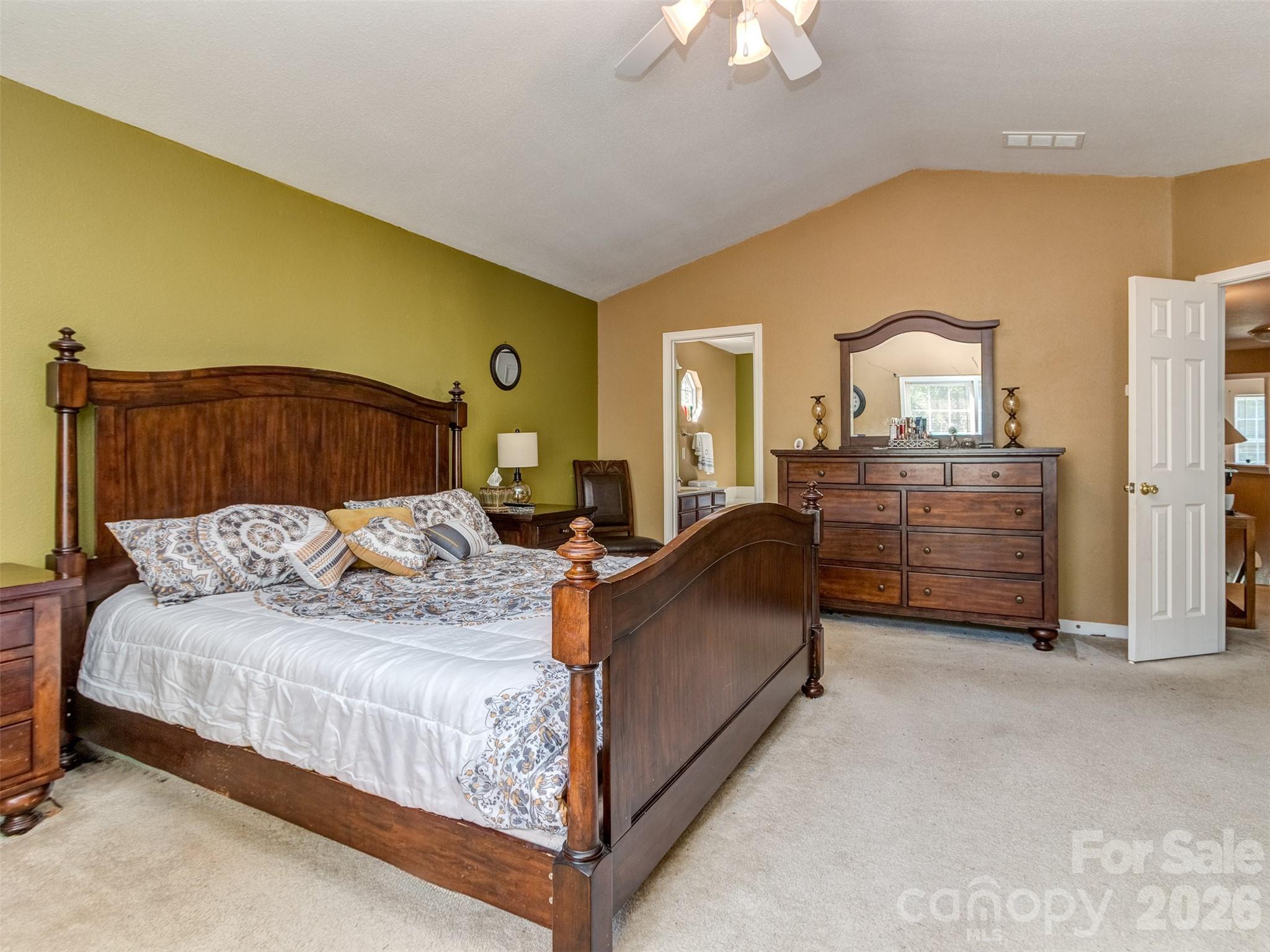 7829 Ponderosa Pine Lane — Charlotte
