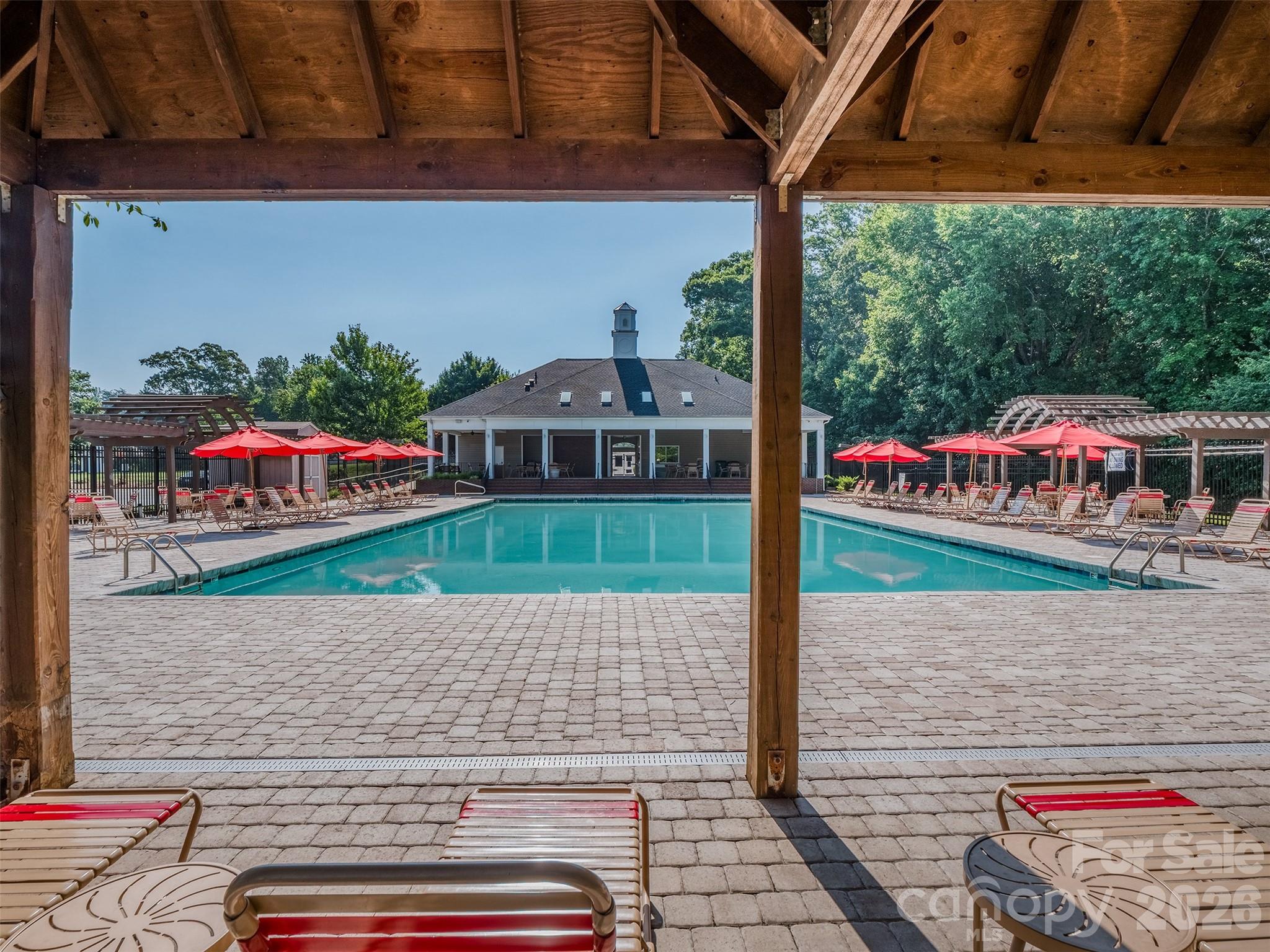 7829 Ponderosa Pine Lane — Charlotte