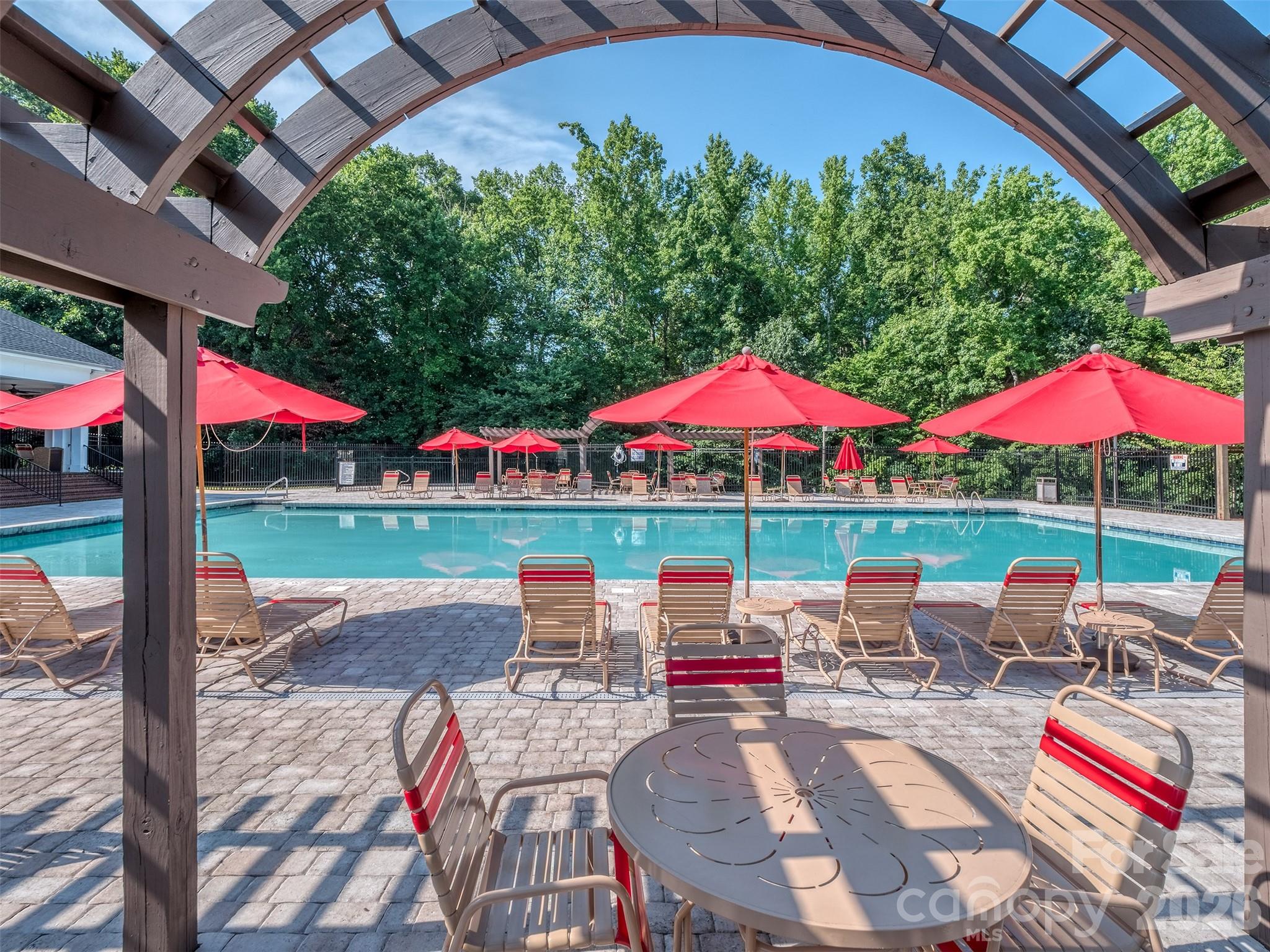 7829 Ponderosa Pine Lane — Charlotte