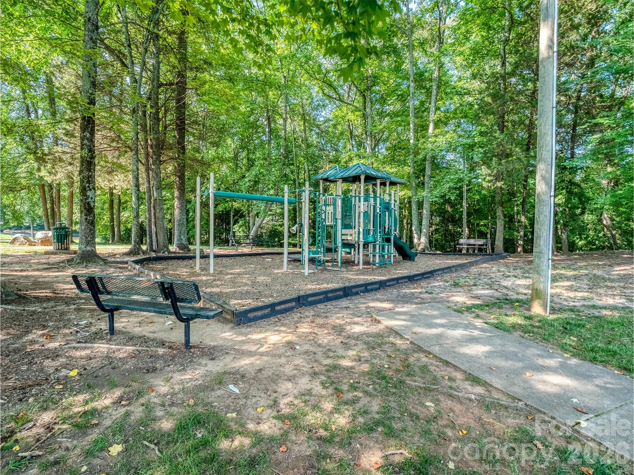 7829 Ponderosa Pine Lane — Charlotte
