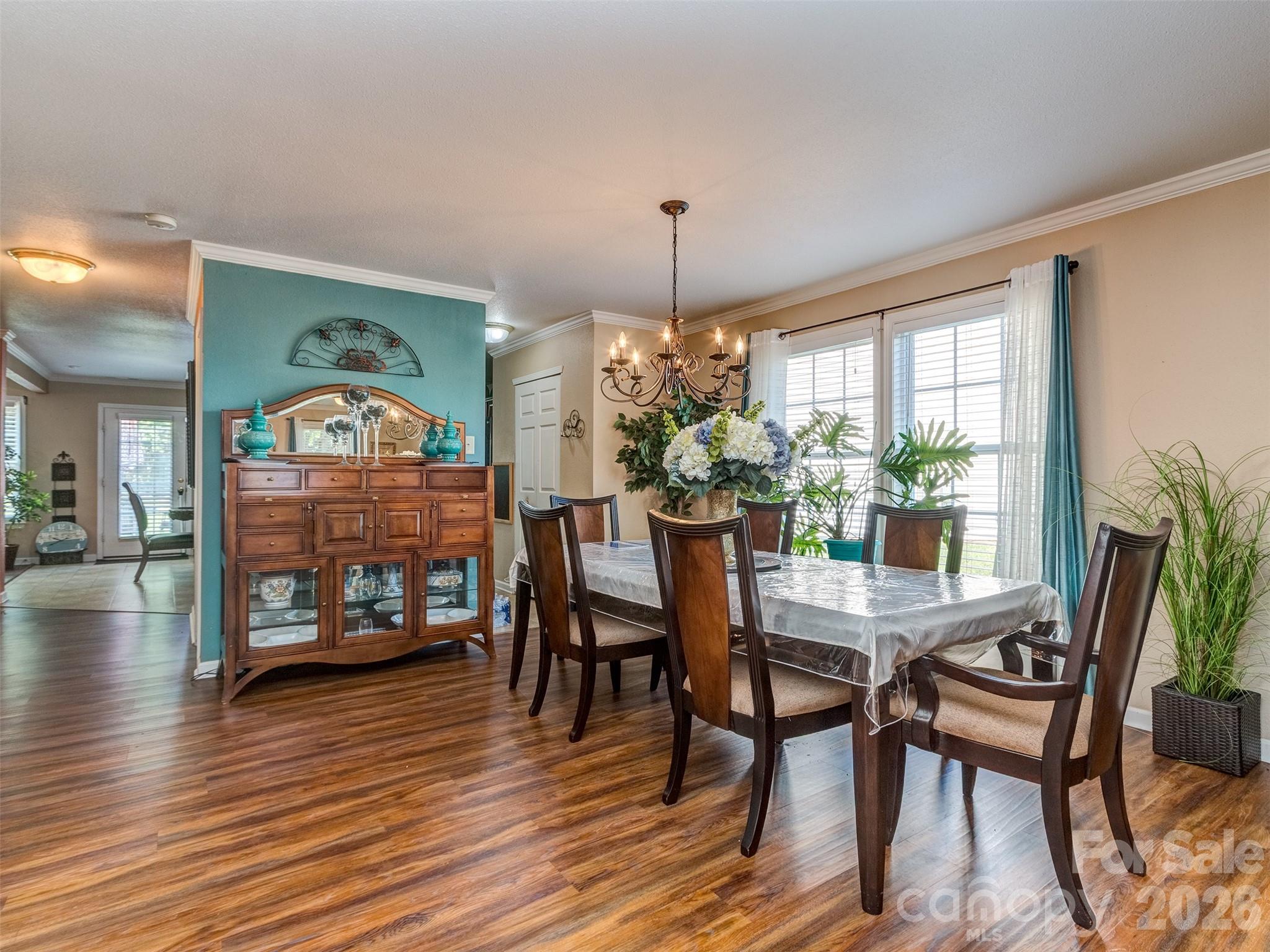 7829 Ponderosa Pine Lane — Charlotte
