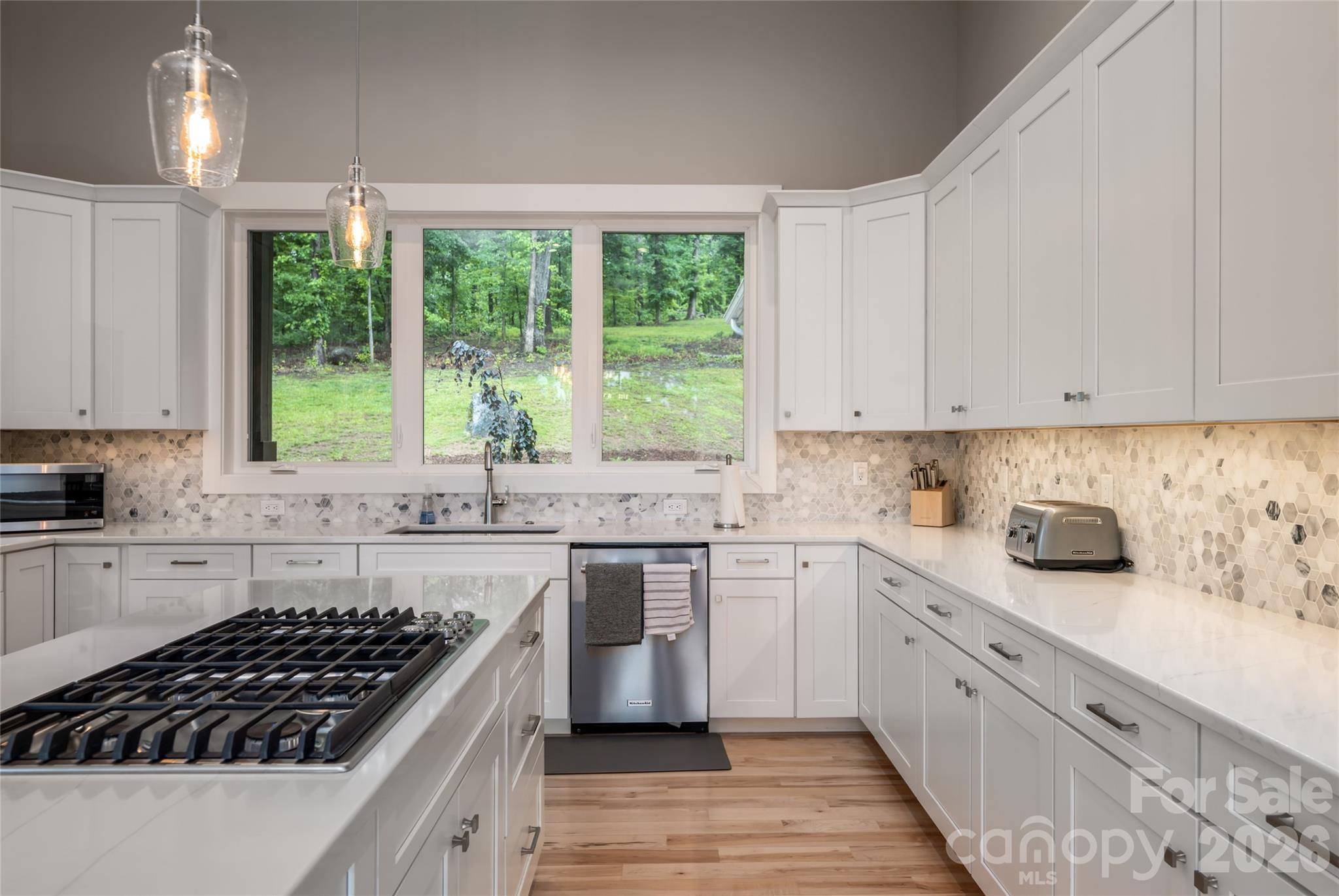 128 Saddle Ridge Drive — Alexander