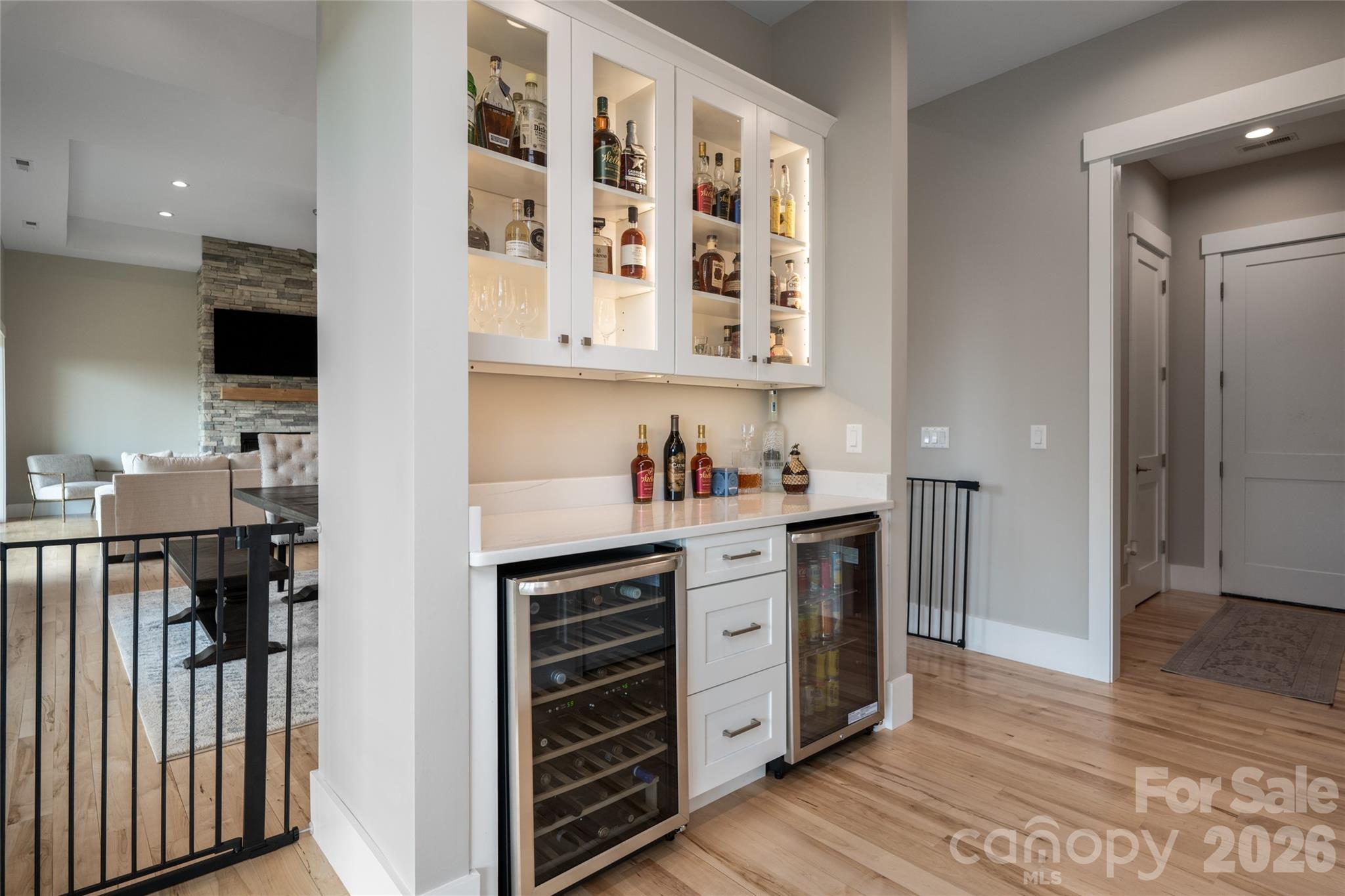 128 Saddle Ridge Drive — Alexander