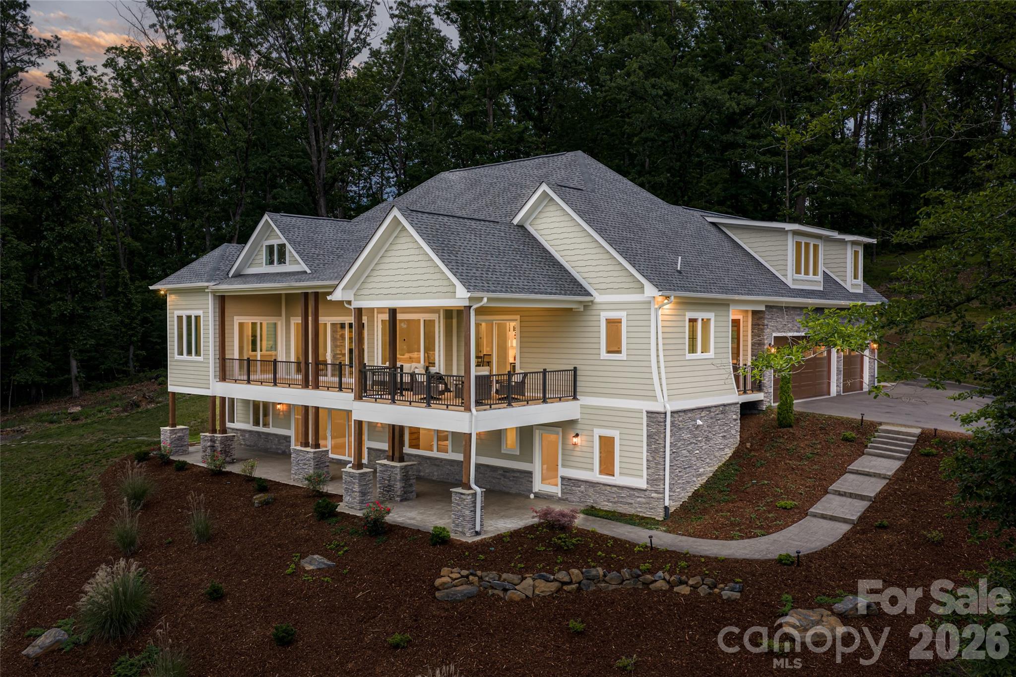 128 Saddle Ridge Drive — Alexander