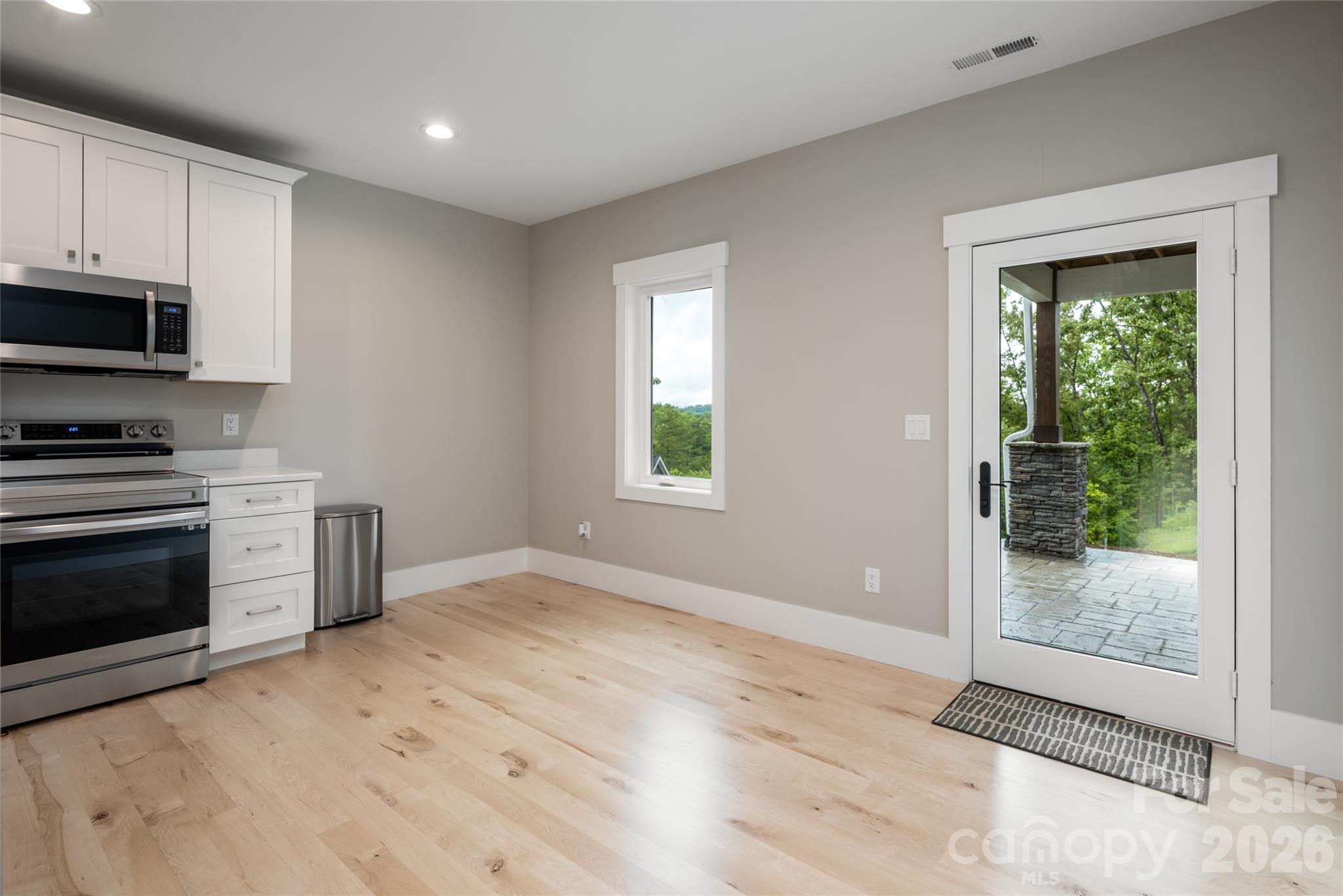 128 Saddle Ridge Drive — Alexander